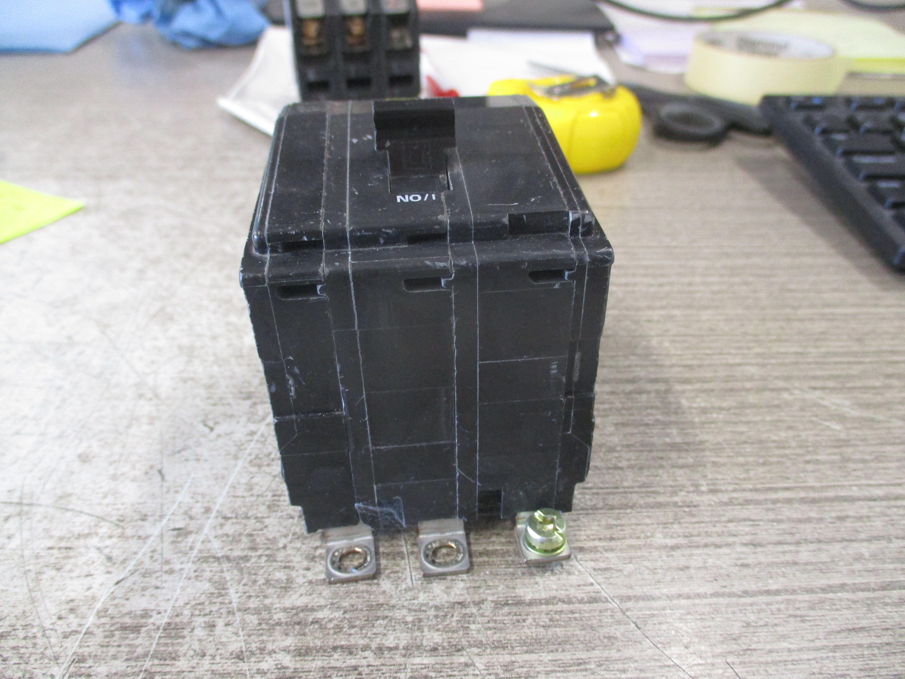 Square D Bolt-On Circuit Breaker QOB330 240V 30A 3P *(1) Screw* Used