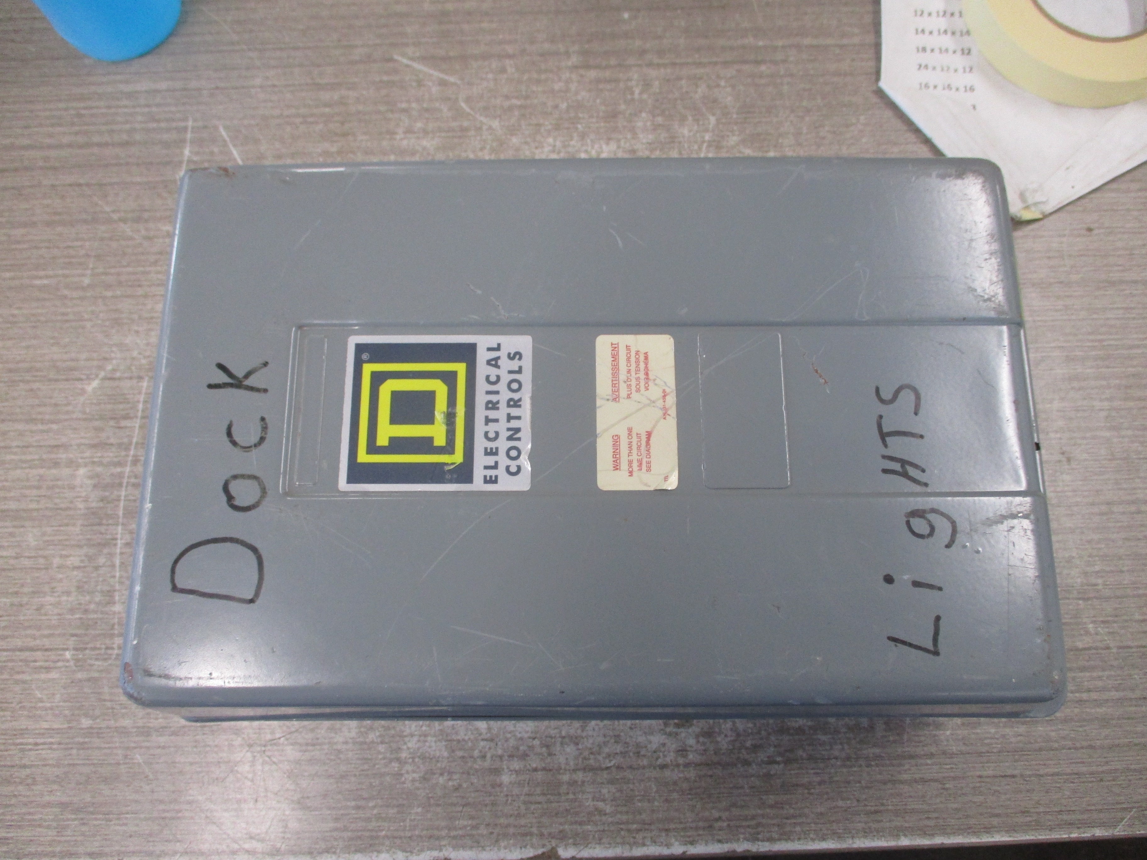 Square D Enclosed Lighting Contactor 8903 LXG 60 Ser. B 120V Coil Used