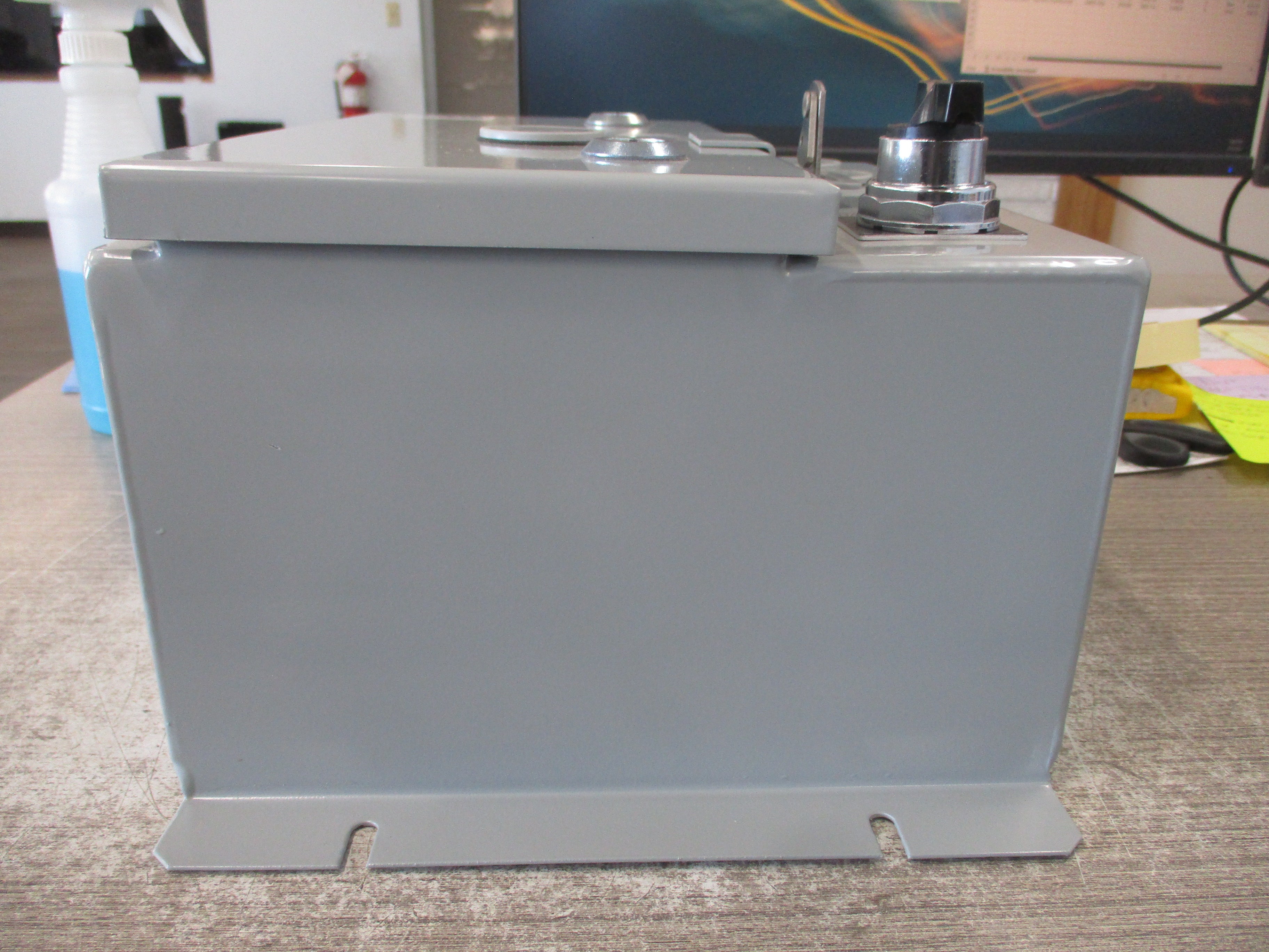 Eaton/Cutler-Hammer Enclosed Size 2 Contactor ENC0121A3A Ser. A1 Mods: A29S3