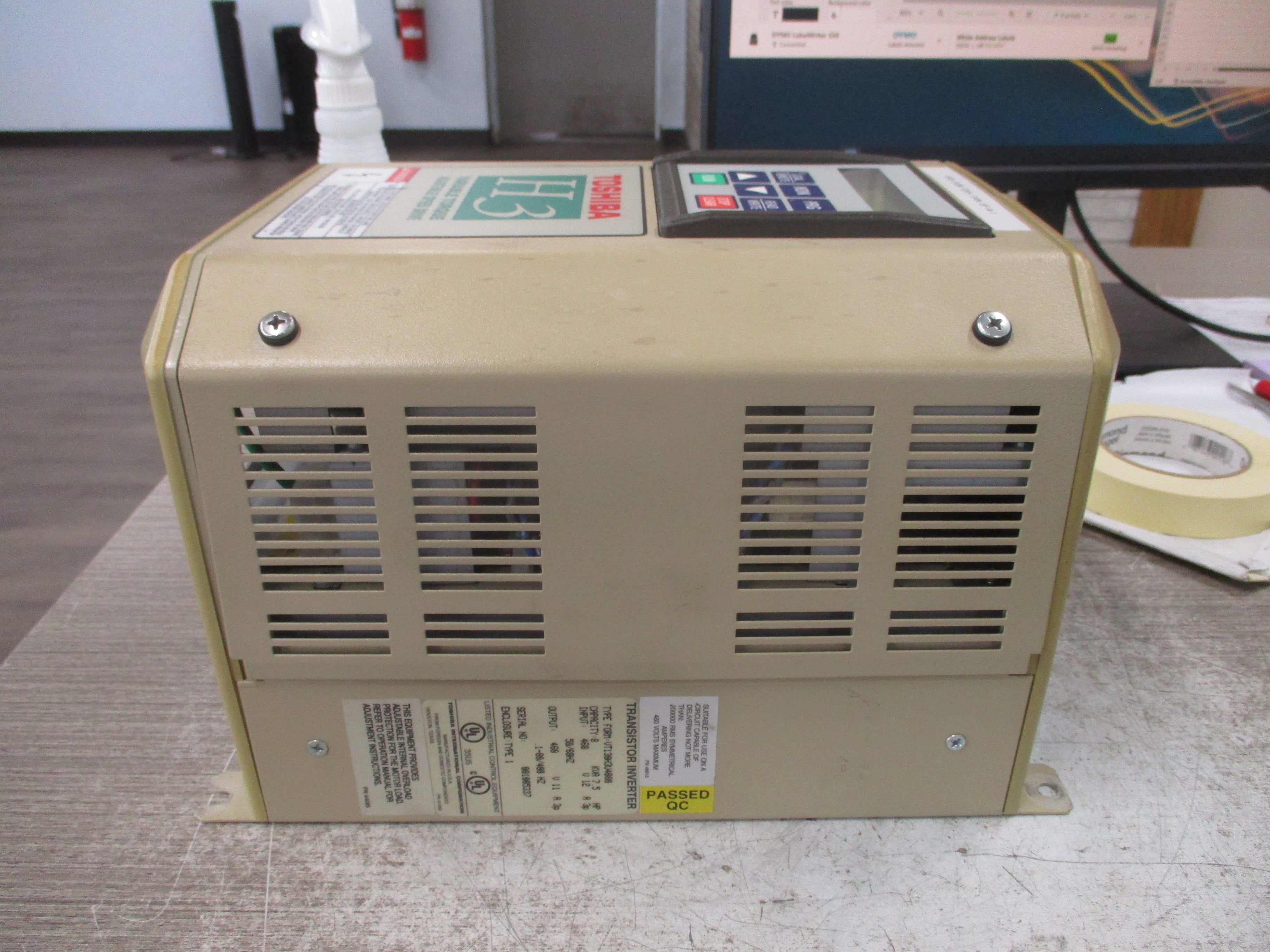 Toshiba H3 AC Drive VT130H3U4080 7.5HP 3Ph Input: 460V 12A 3p 50/60Hz