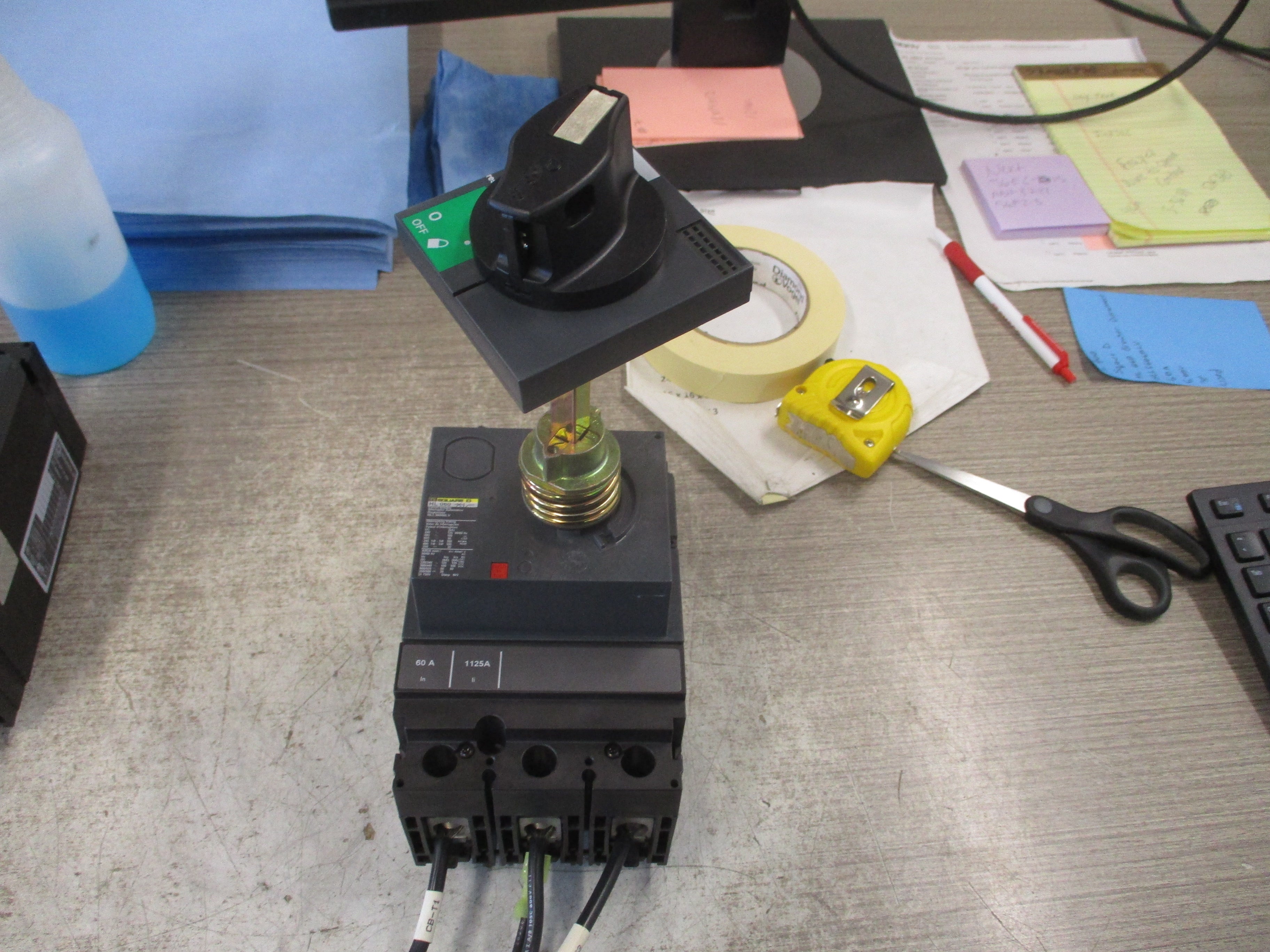 Square D HL 060 Breaker Disconnect HLL36060LV 60A 600V 3P Used
