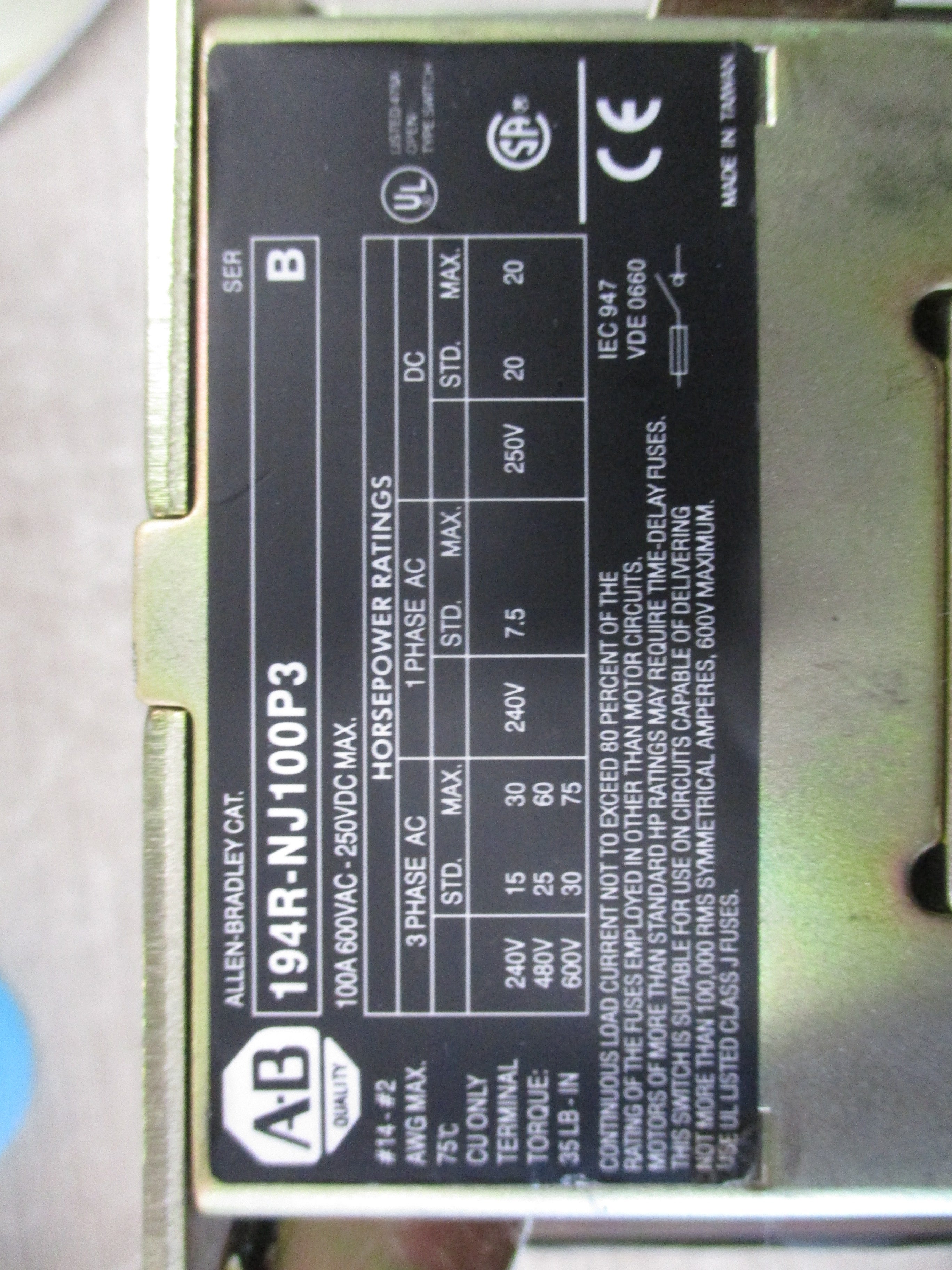 Allen-Bradley Fusible Disconnect Switch 194R-NJ100P3 Ser. B 100A 600V 3Ph