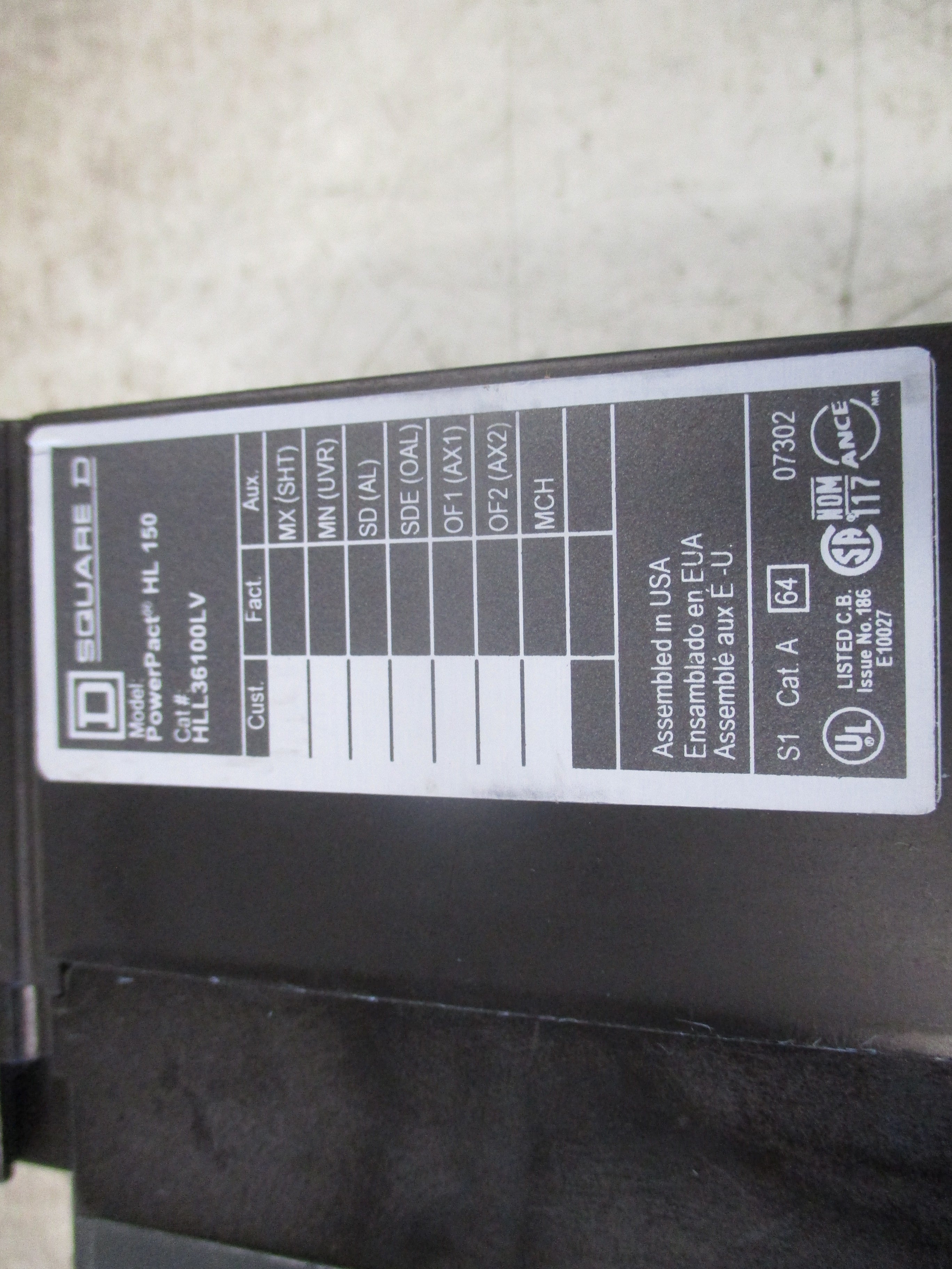 Square D HL 150 Breaker Disconnect HLL36100LV 100A 600V 3P Used