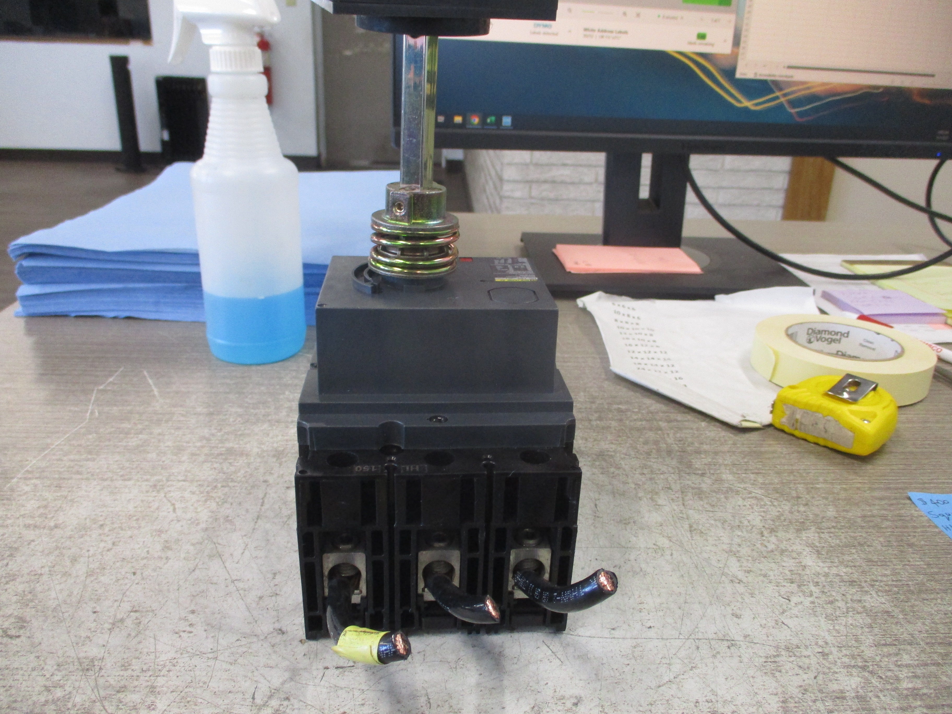 Square D HL 150 Breaker Disconnect HLL36100LV 100A 600V 3P Used