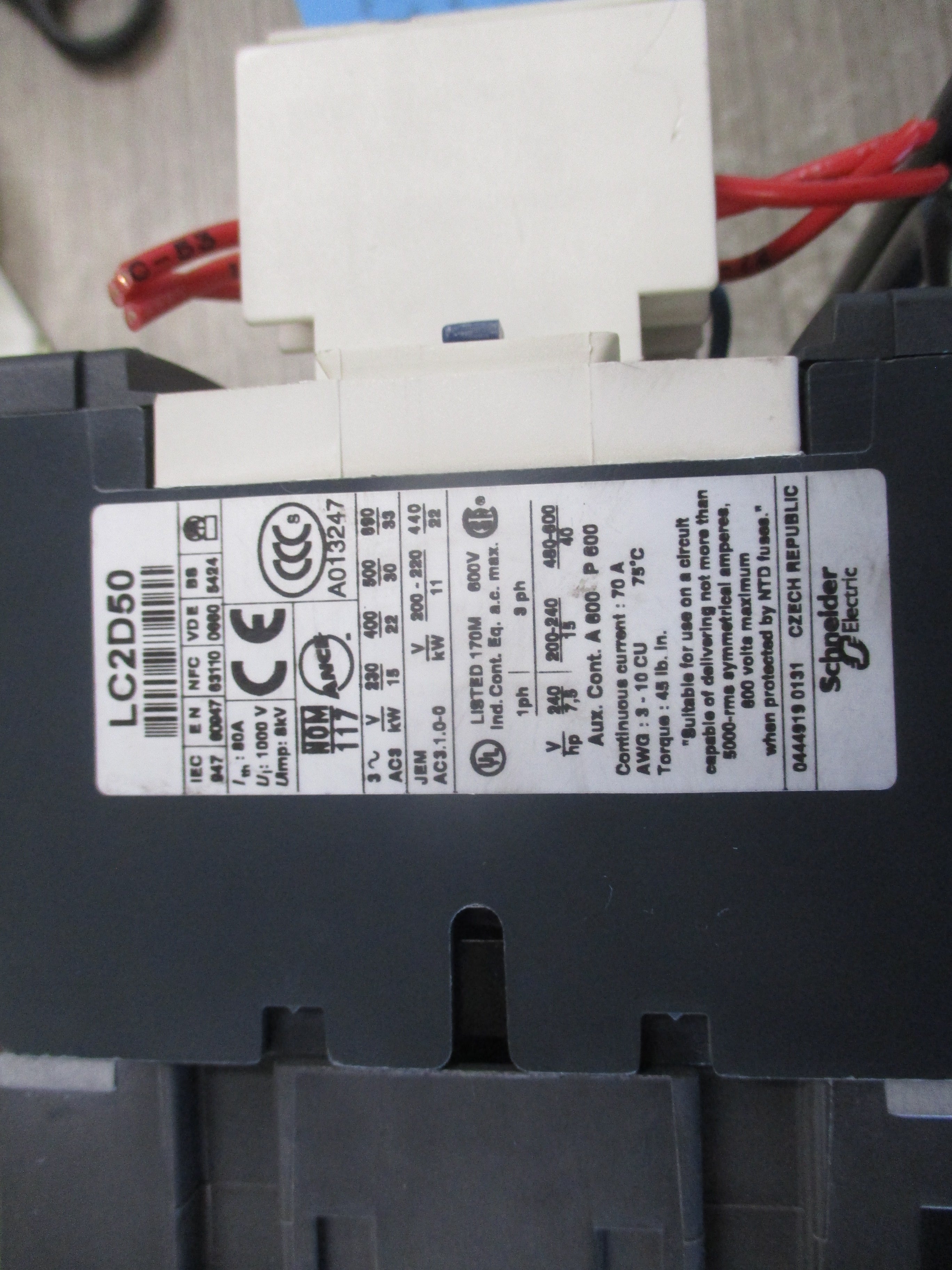 Telemecanique Reversing Starter LC2D50/D3557 Trip: 37-50A 120V Coil