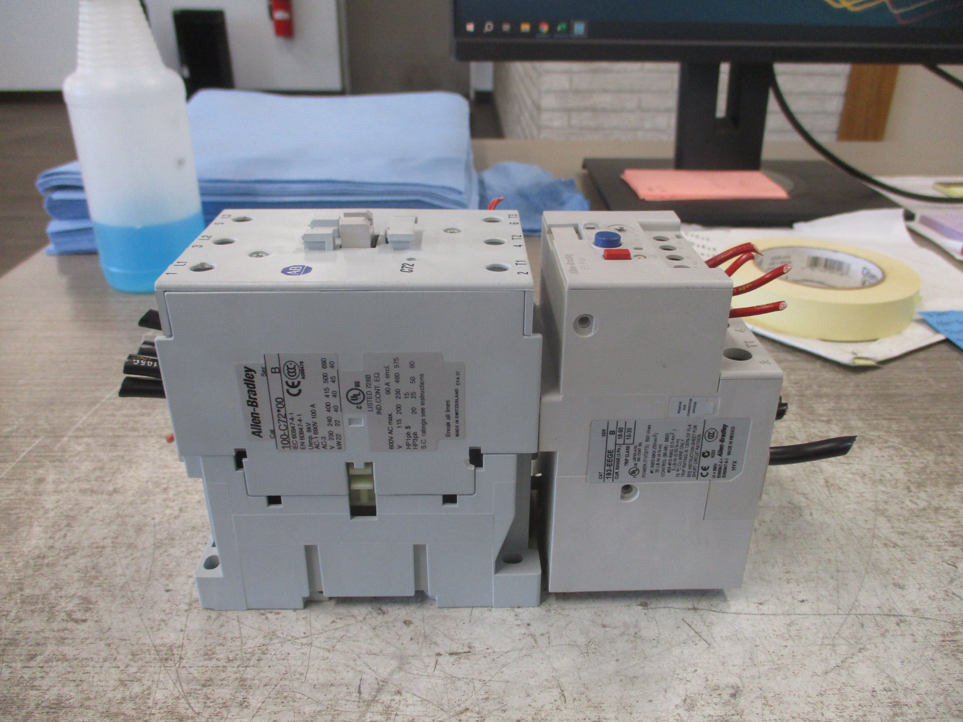 Allen-Bradley Starter 100-C72*00/193-EEGE 120V Coil Trip: 18-90A (1) Aux Contact