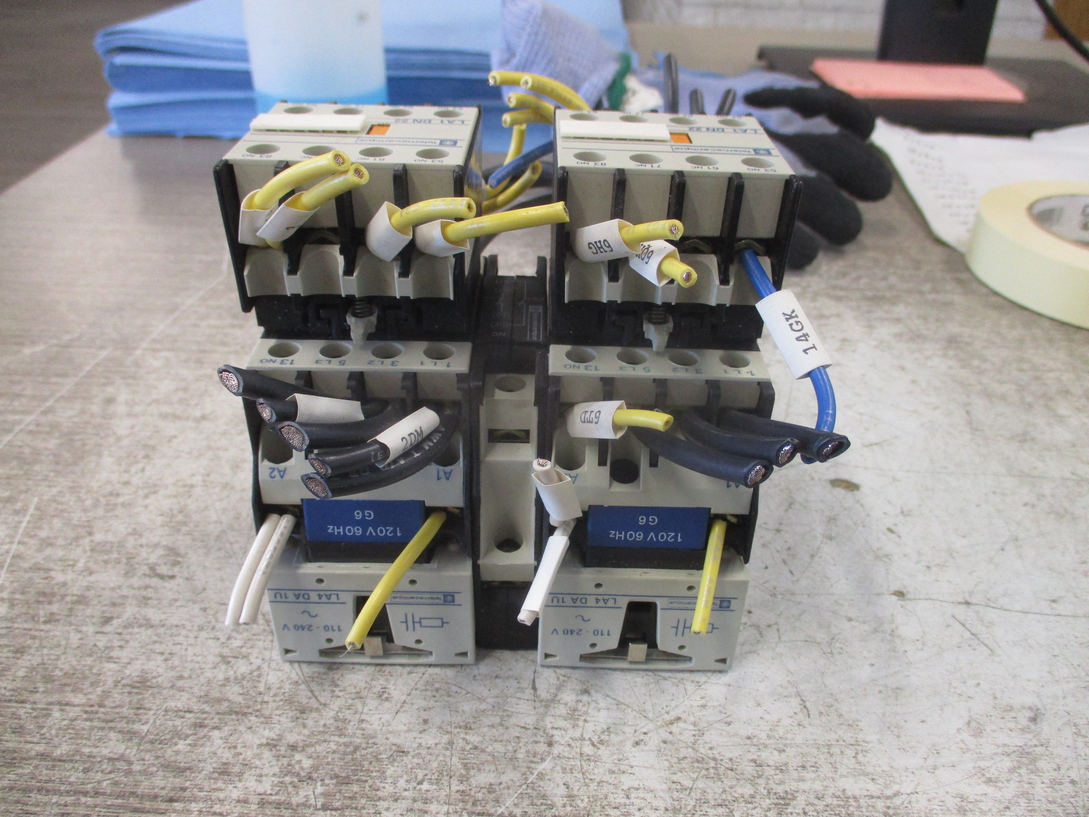 Telemecanique Reversing Contactor LC1 D1210 120V Coil 25A 600V