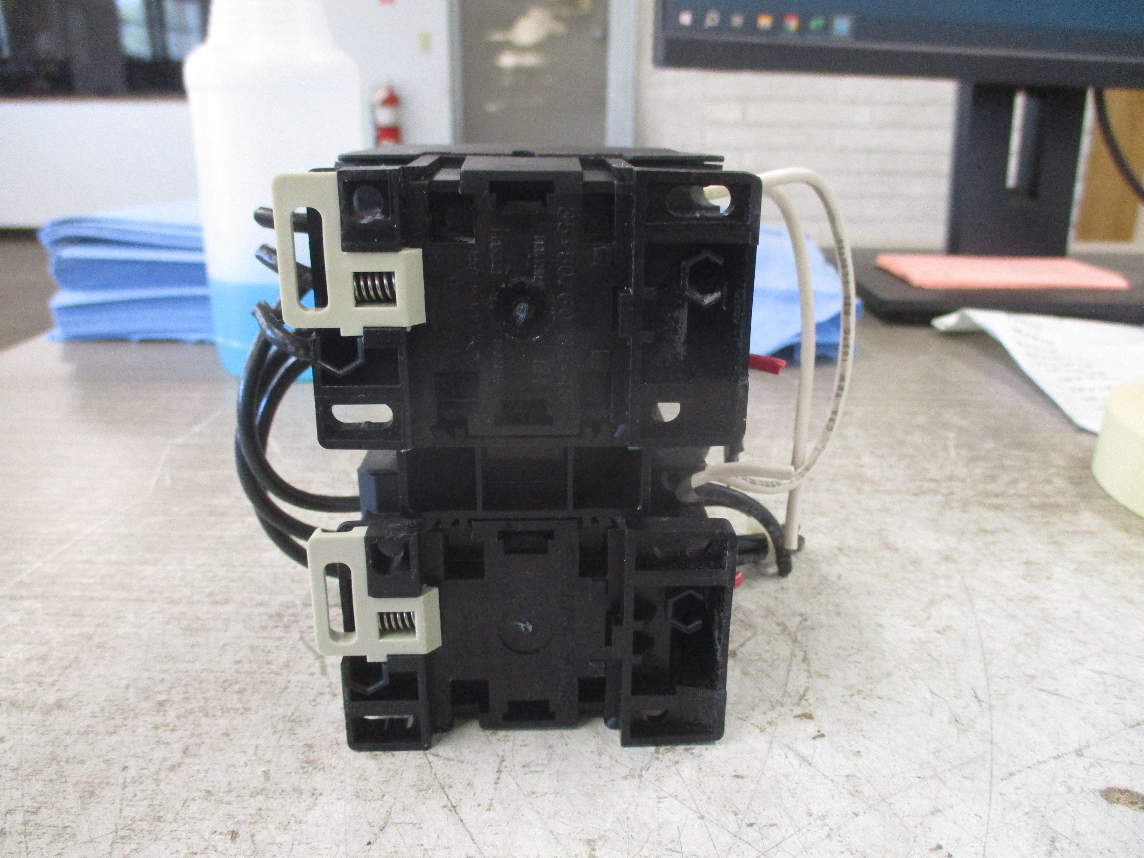 Telemecanique Reversing Contactor LC1 D1210 120V Coil 25A 600V Used