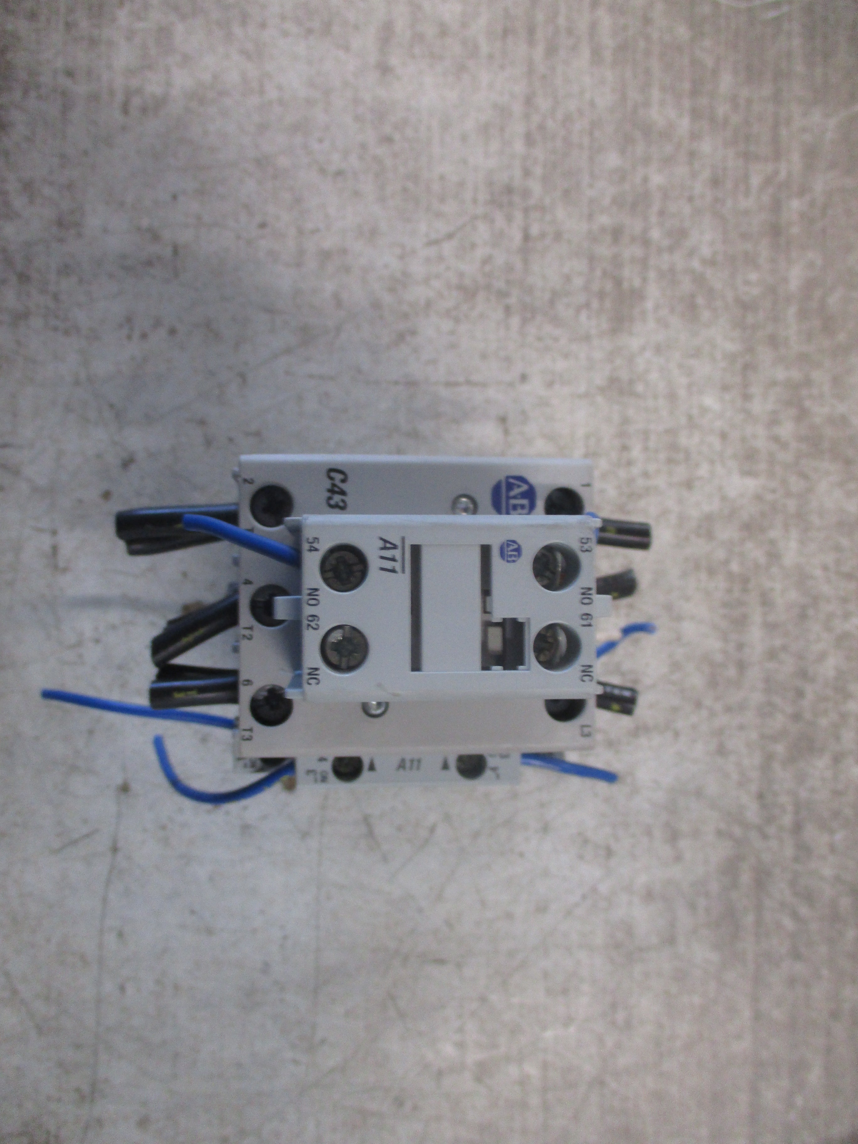 Allen-Bradley Contactor 100-C43*00 Ser. A 120V Coil 75A 600V