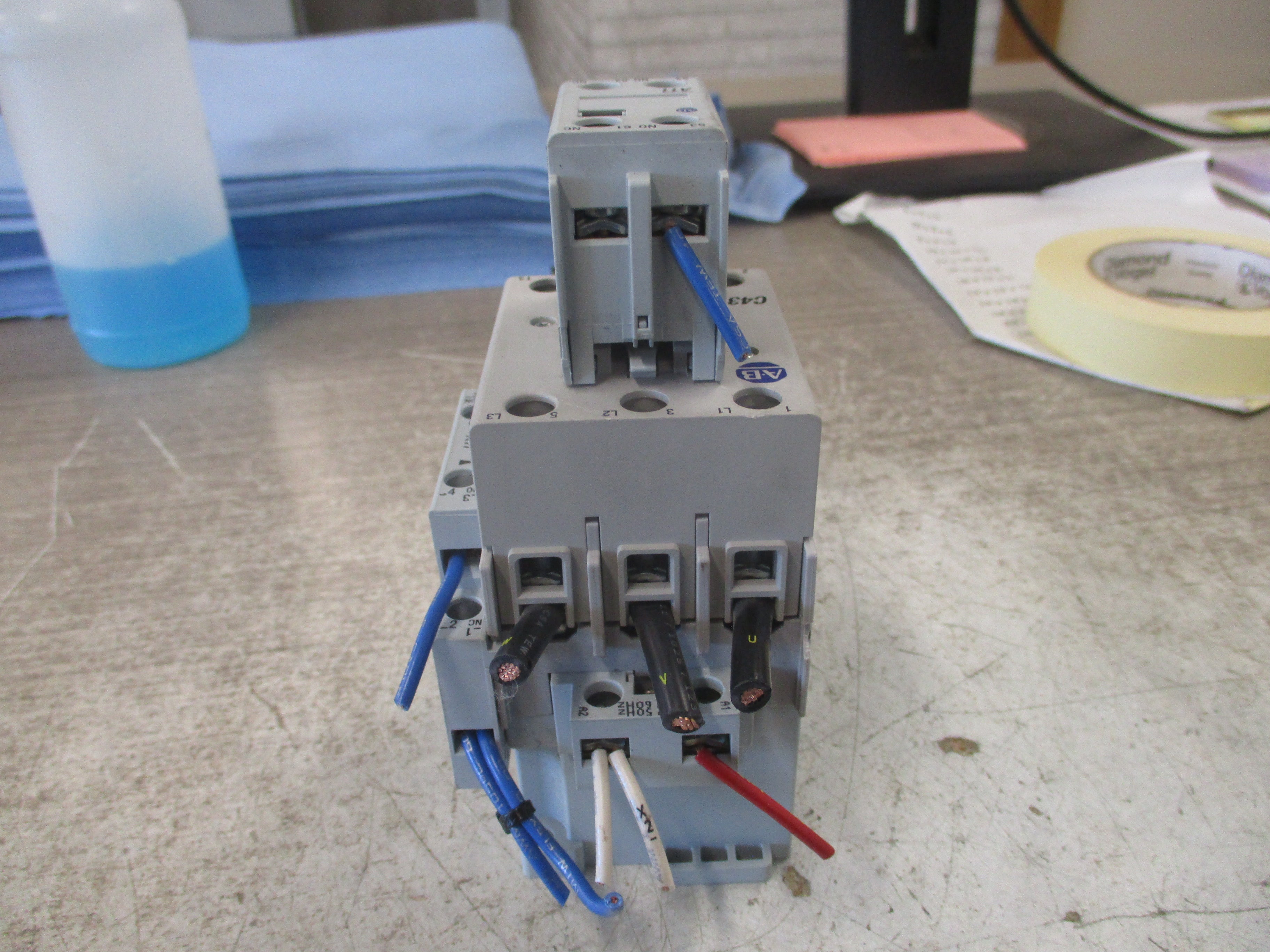 Allen-Bradley Contactor 100-C43*00 Ser. A 120V Coil 75A 600V