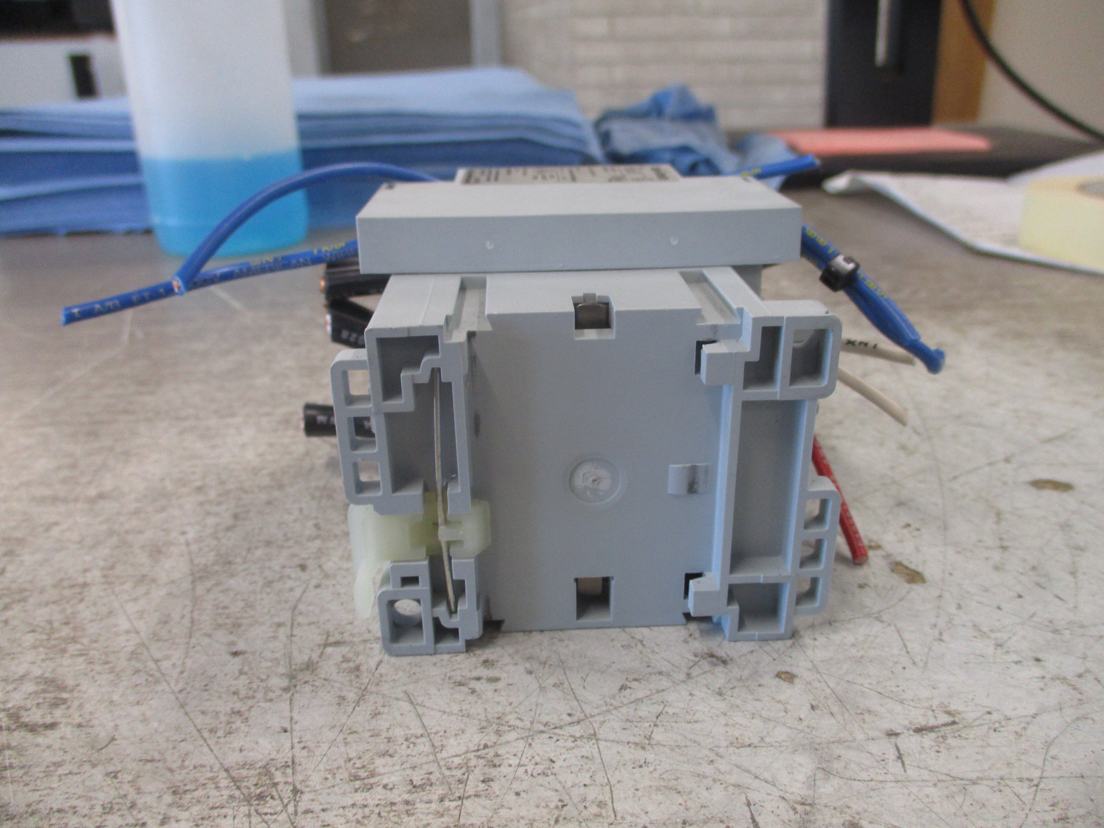 Allen-Bradley Contactor 100-C43*00 Ser. A 120V Coil 75A 600V