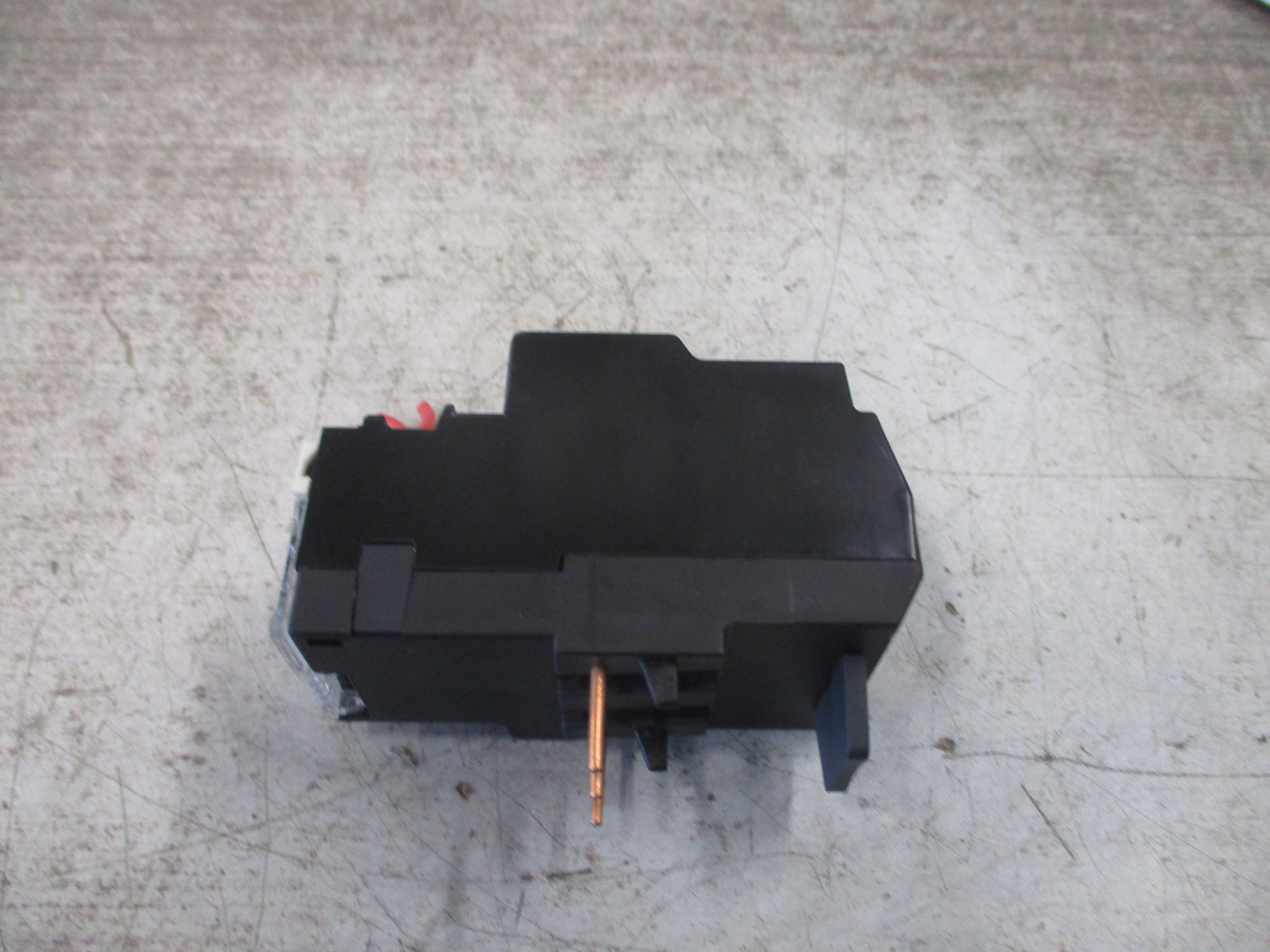 Schneider electric Solid State Overload LRD1530 Trip: 23-28A Used