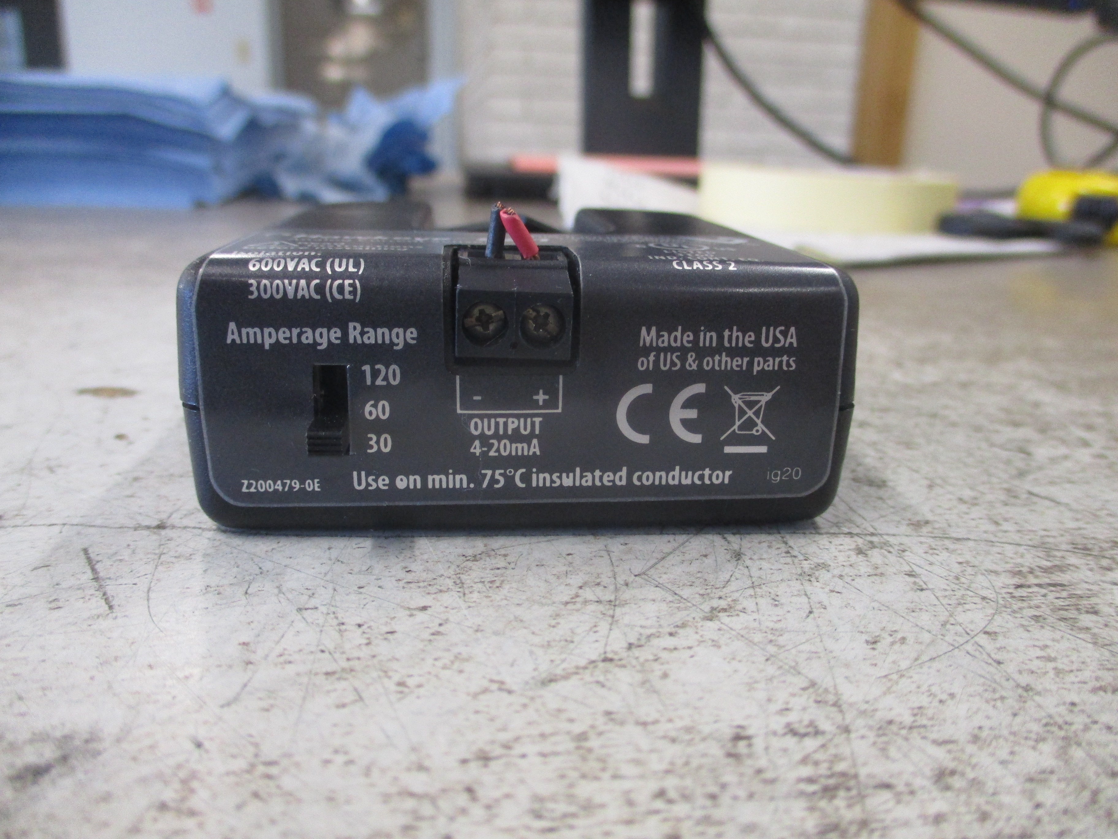 Veris Hawkeye 921 Analog Current Sensor H921 Output: 4-20mA Used