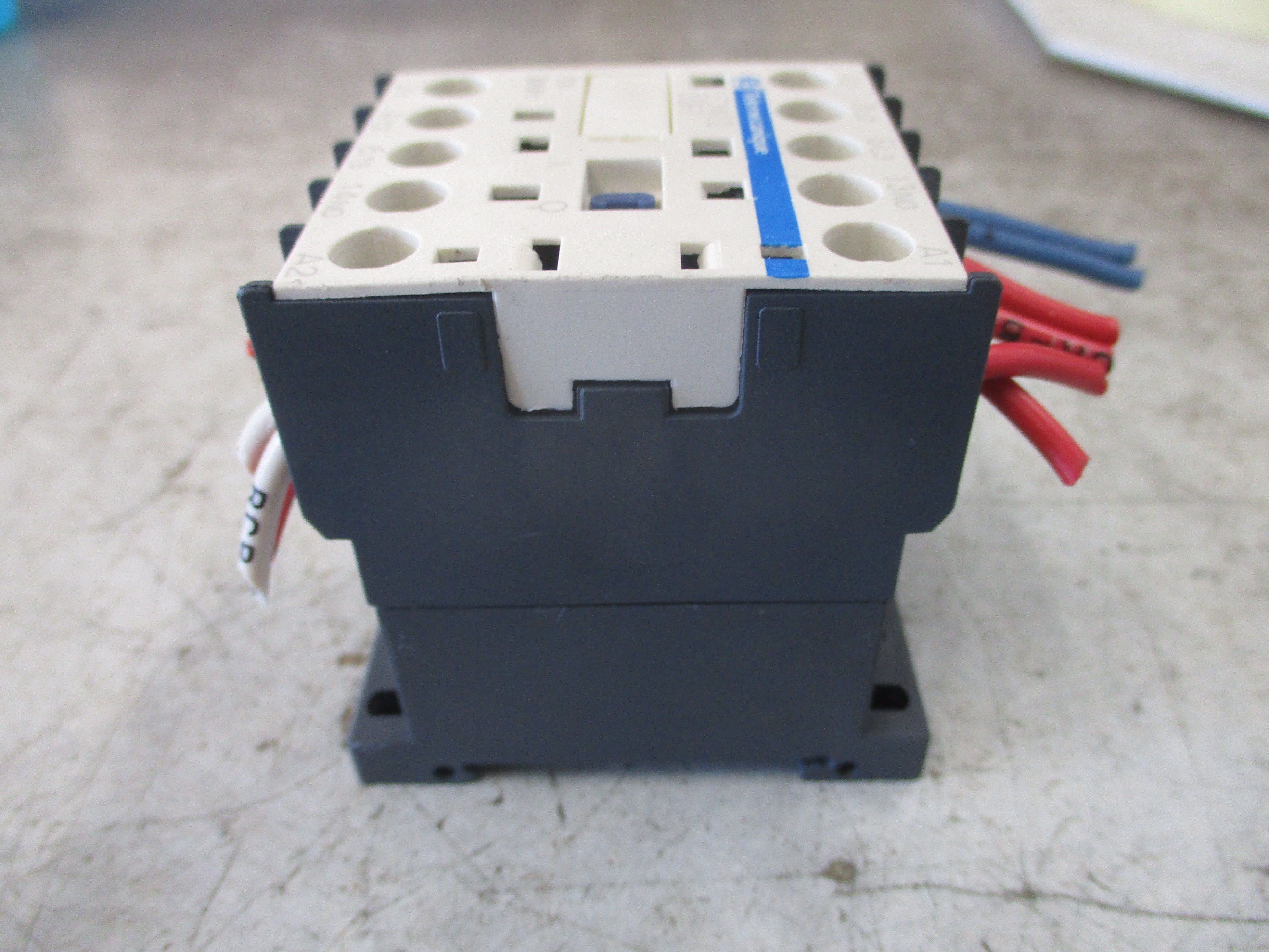 Telemecanique Contactor LC1K12 10F7 110V Coil 20A 600V Used