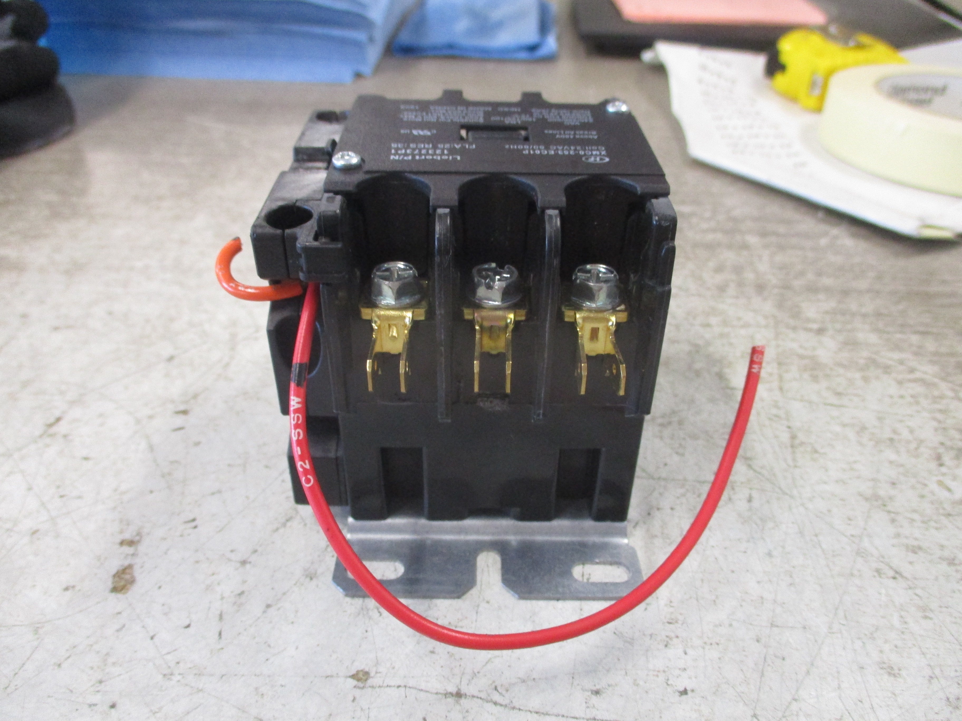 Liebert Contactor 123273P1 25A 600V 24V Coil Used