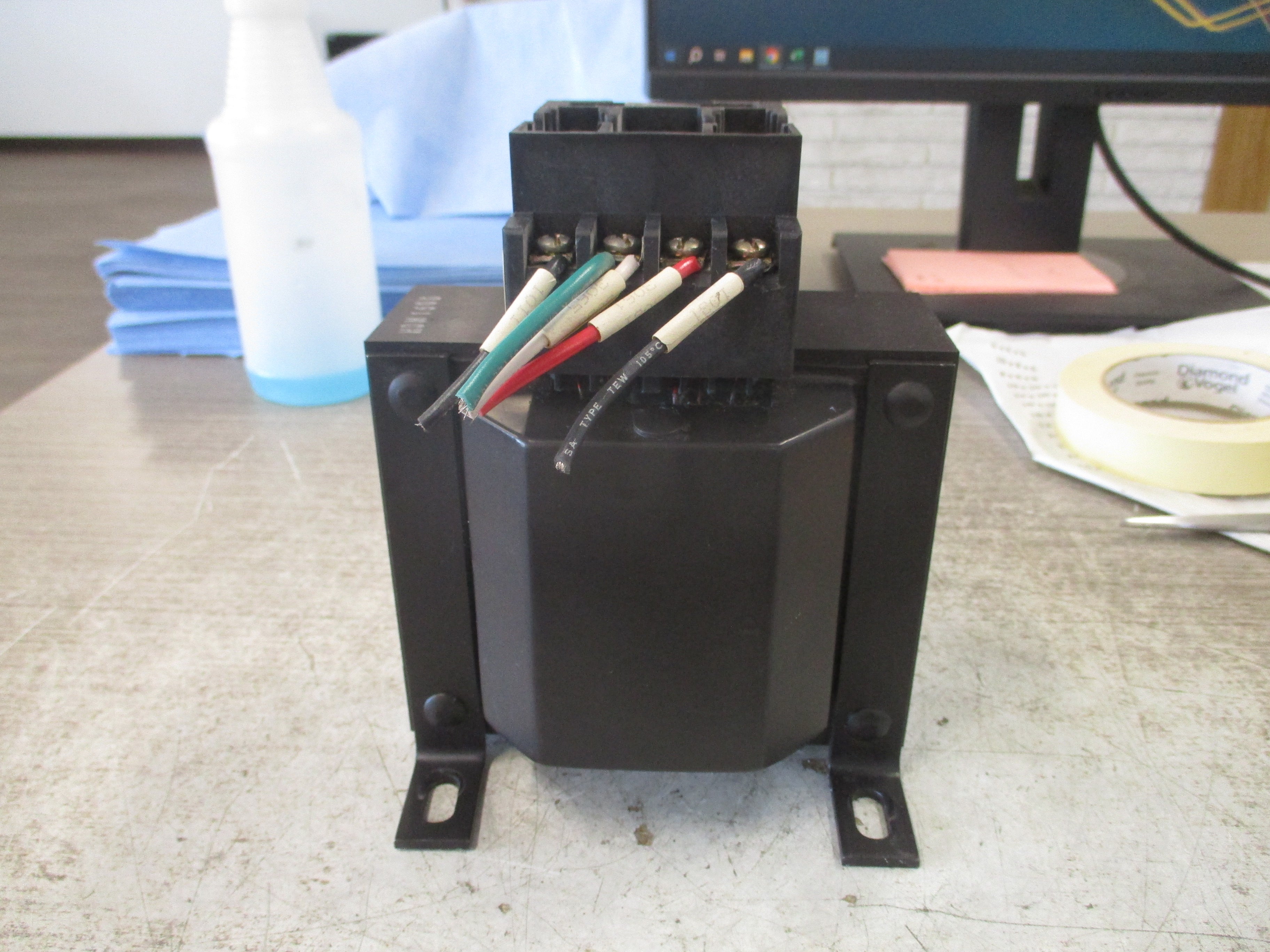 Hevi-Duty Control Transformer E3803PBX 0.380KVA Pri: 240/480V Sec: 120V 50/60Hz