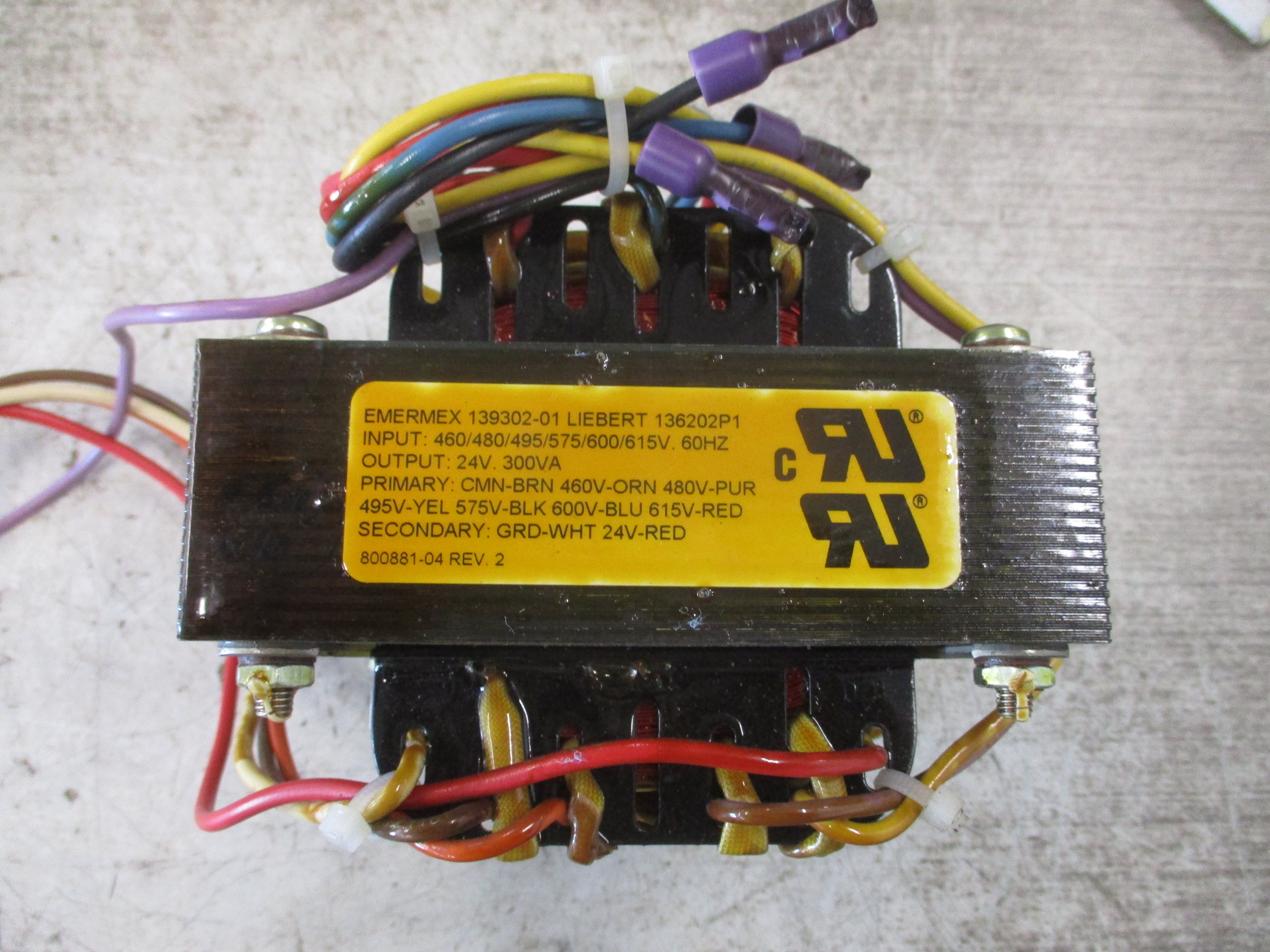 Liebert Transformer 136202P1 300VA Pri: 480/600V Sec: 24V 60Hz Used