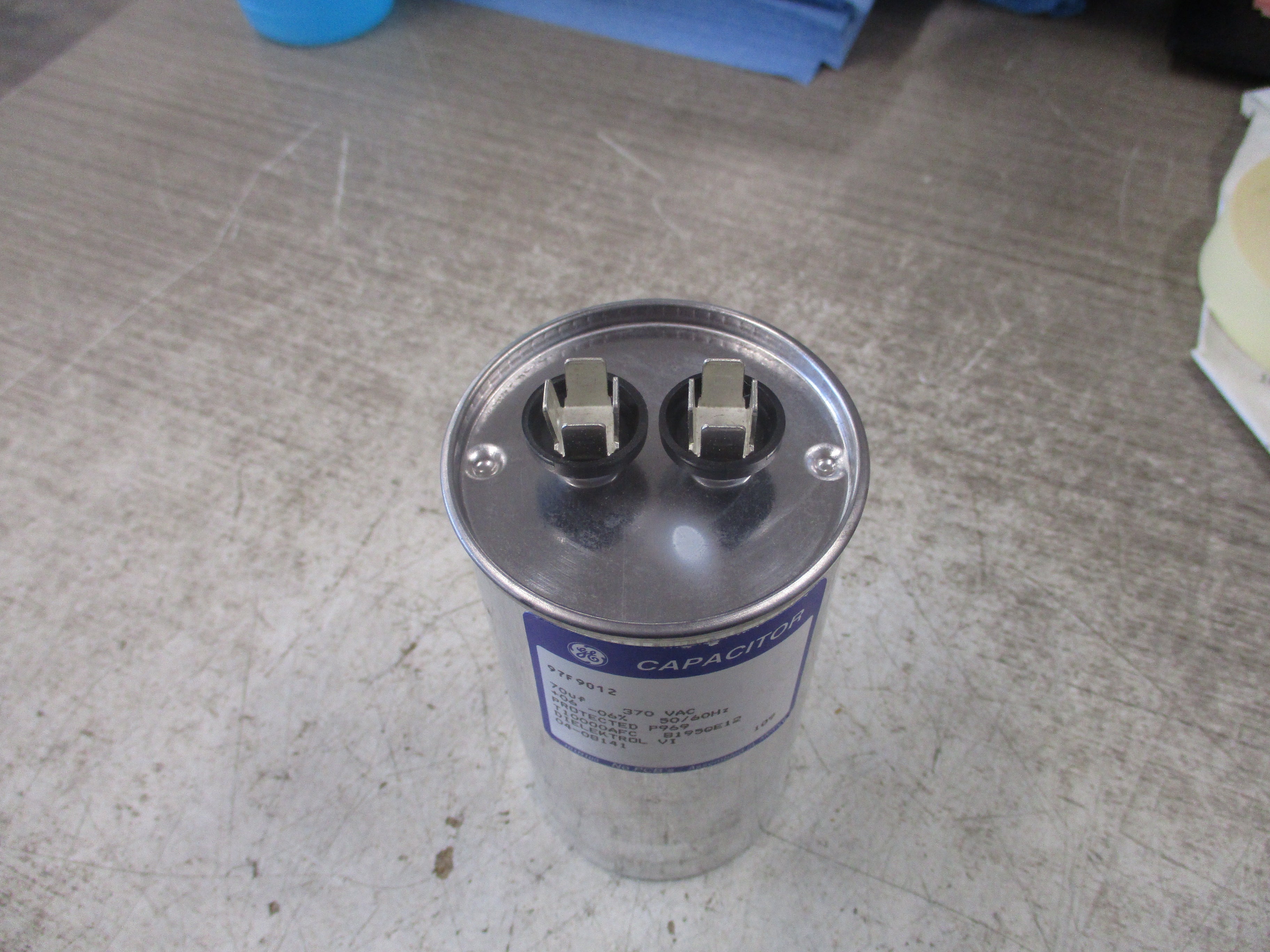 GE Capacitor 97F9012 70uf 370VAC Used