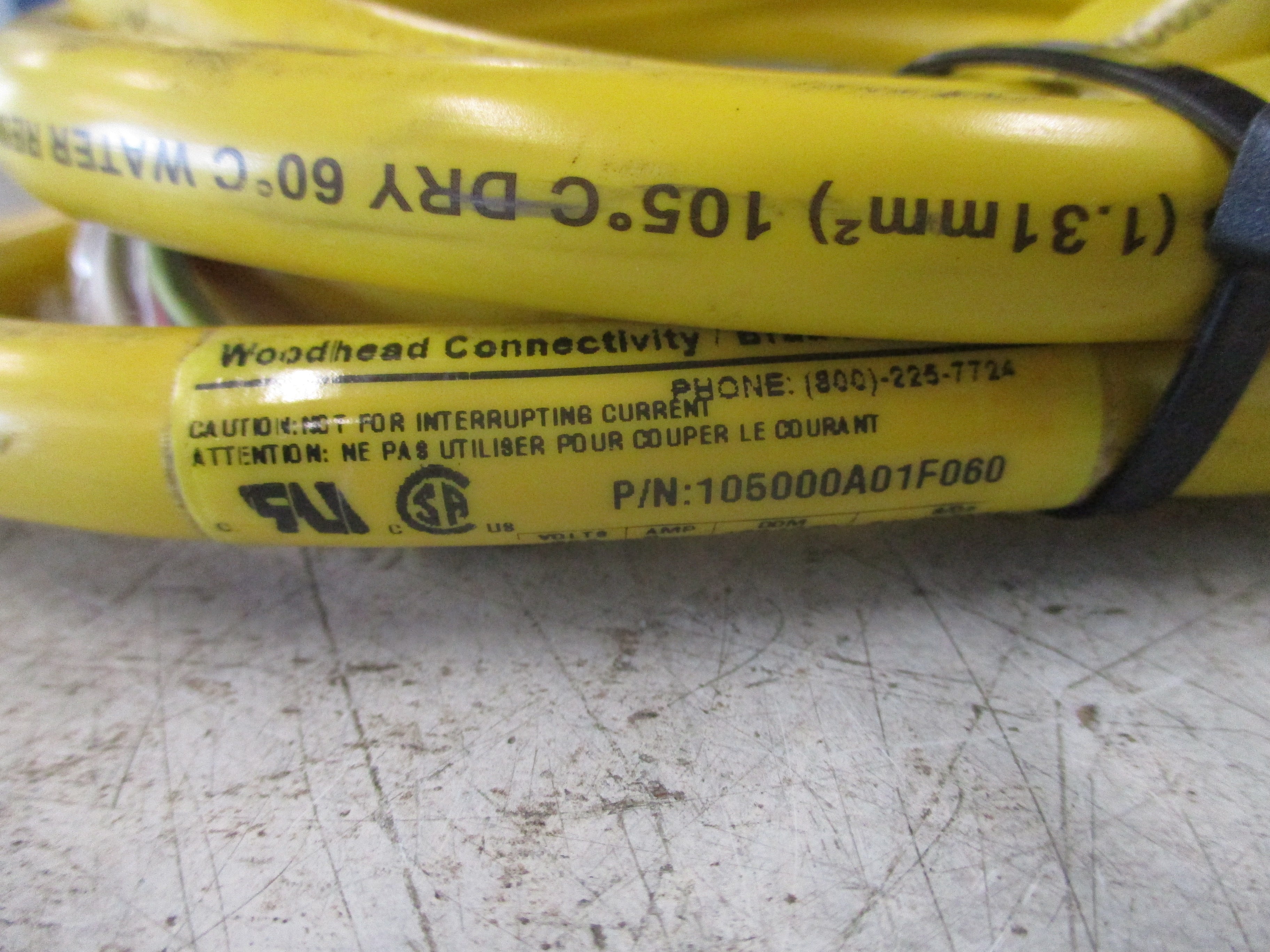 Woodhead Brad Connectivity Cordset 105000A01F060 5p Female Straight Used