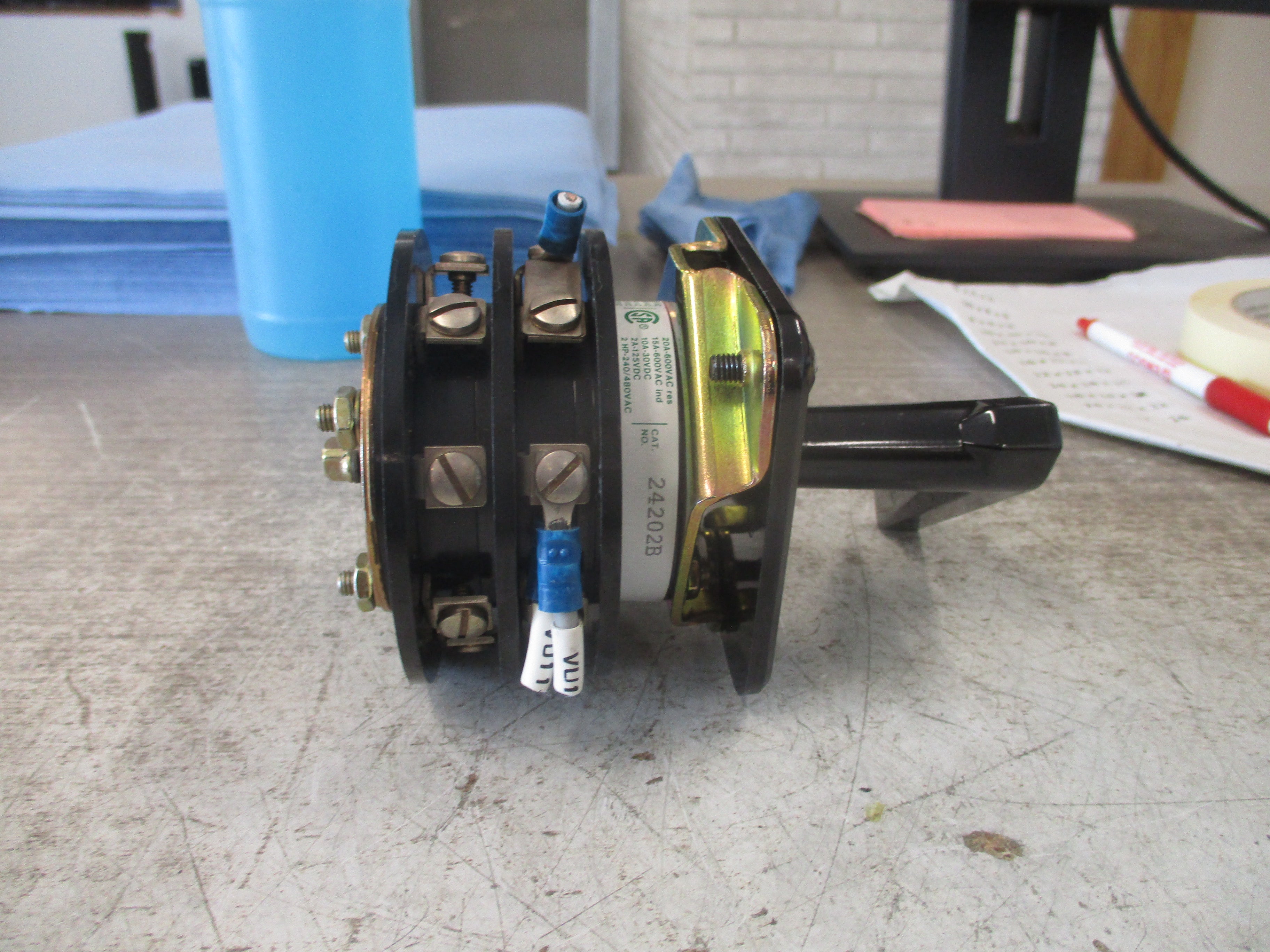 Electroswitch Series 24 Frequency Meter Rotary Switch 24202B Used