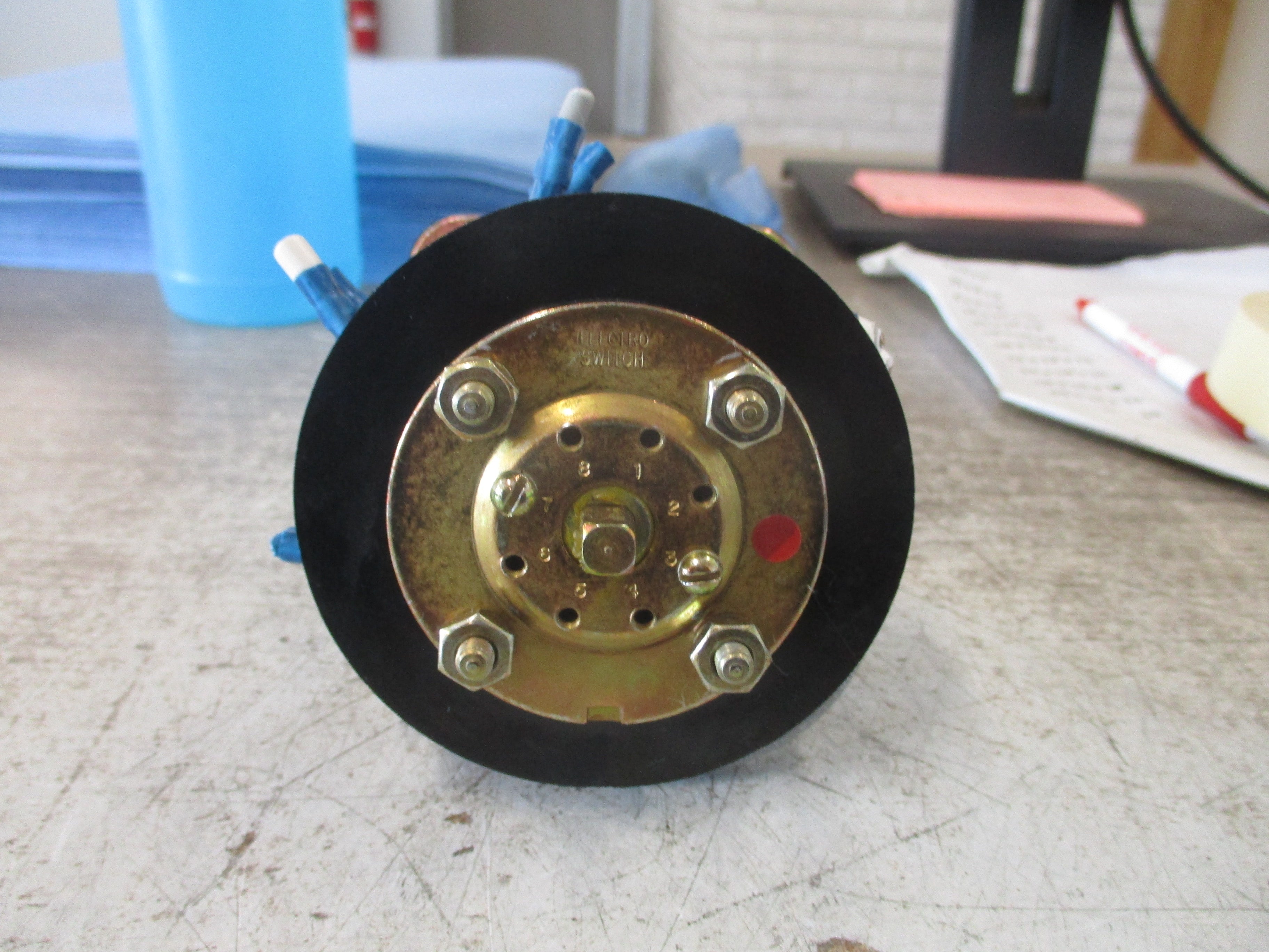 Electroswitch Series 24 Voltmeter Rotary Switch 2404C Used