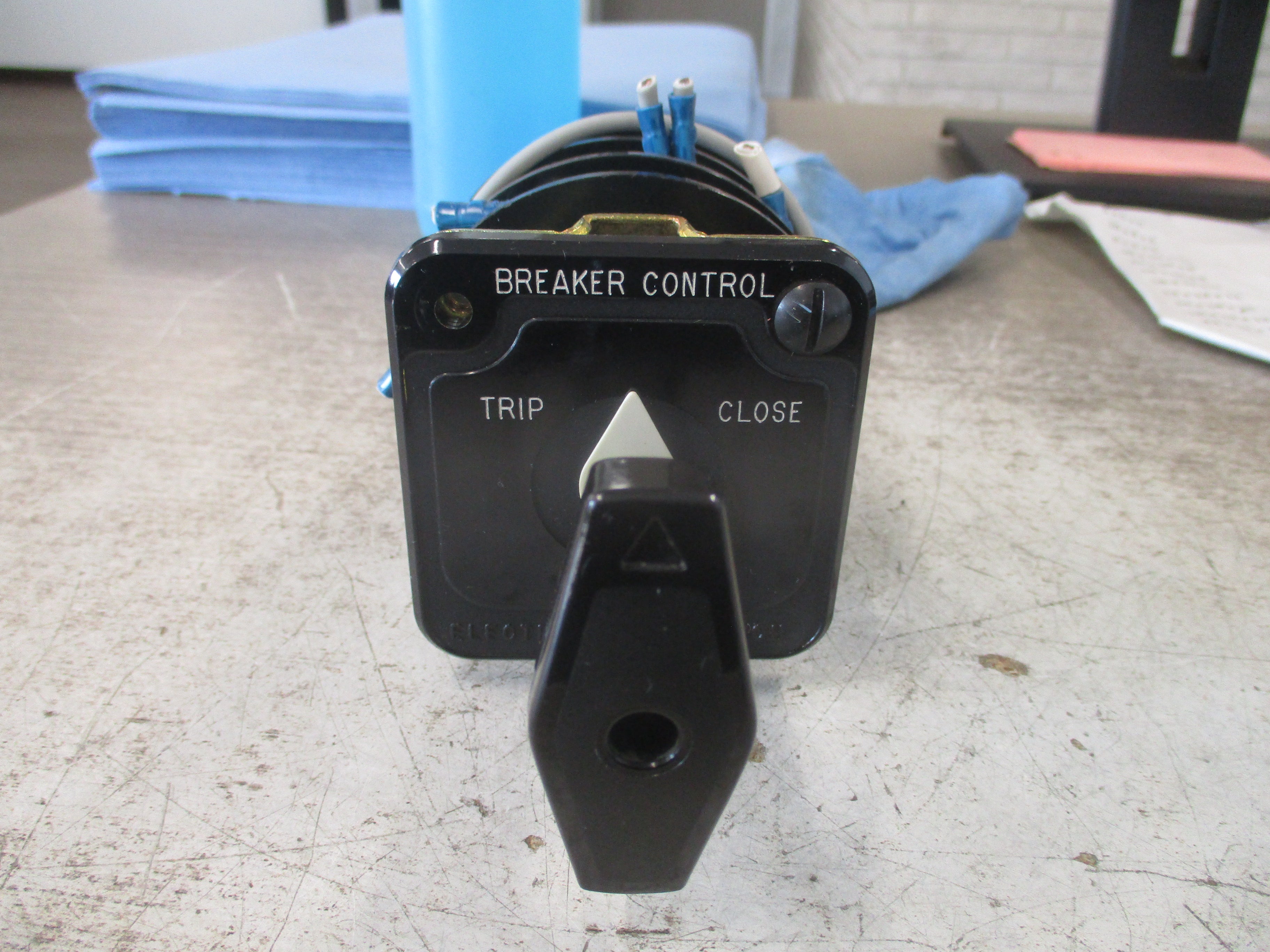 Electroswitch Series 24 Breaker Control Rotary Switch 74203B