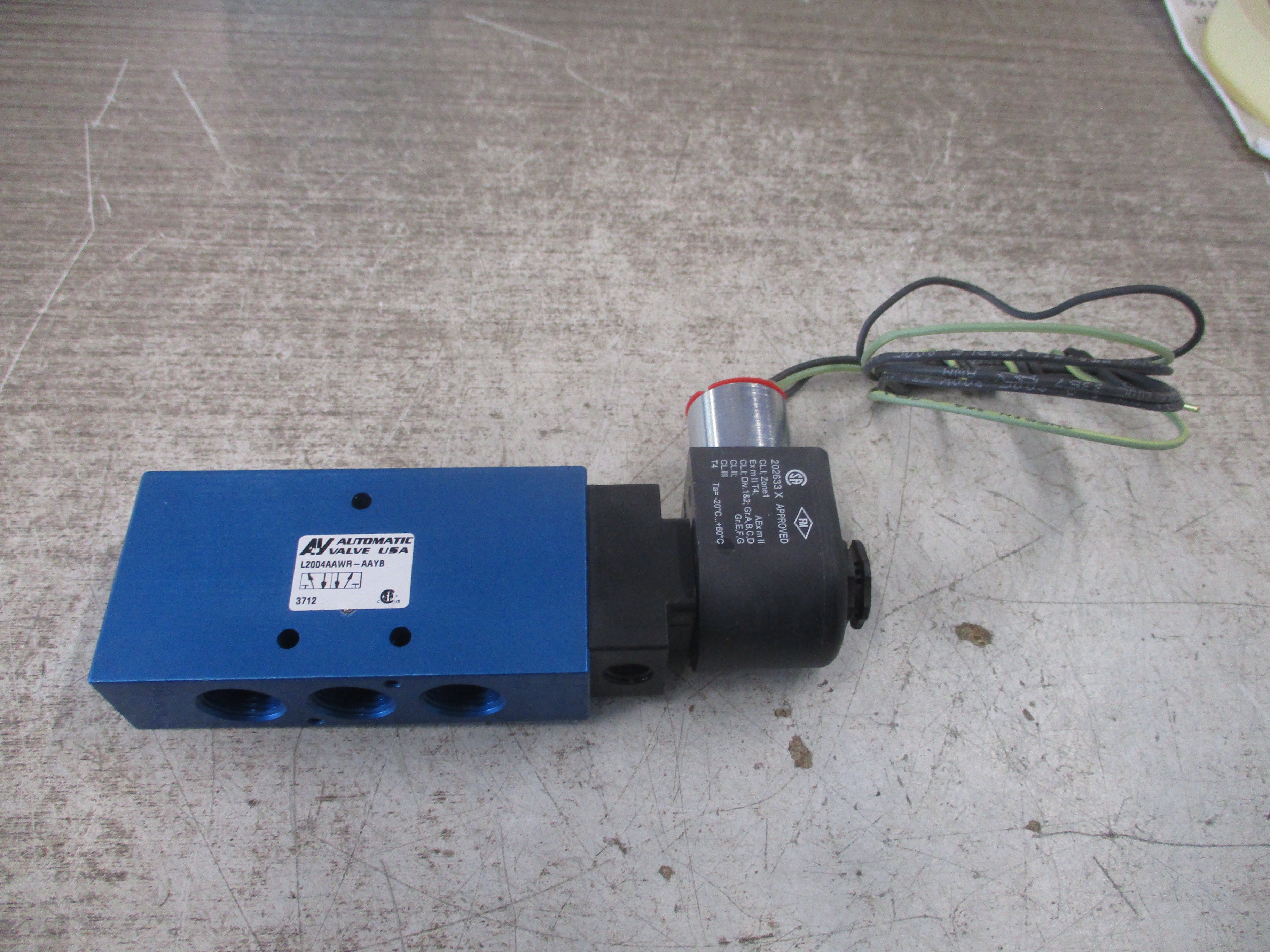 Automatic Valve Solenoid Valve L2004AAWR-AAYB Used