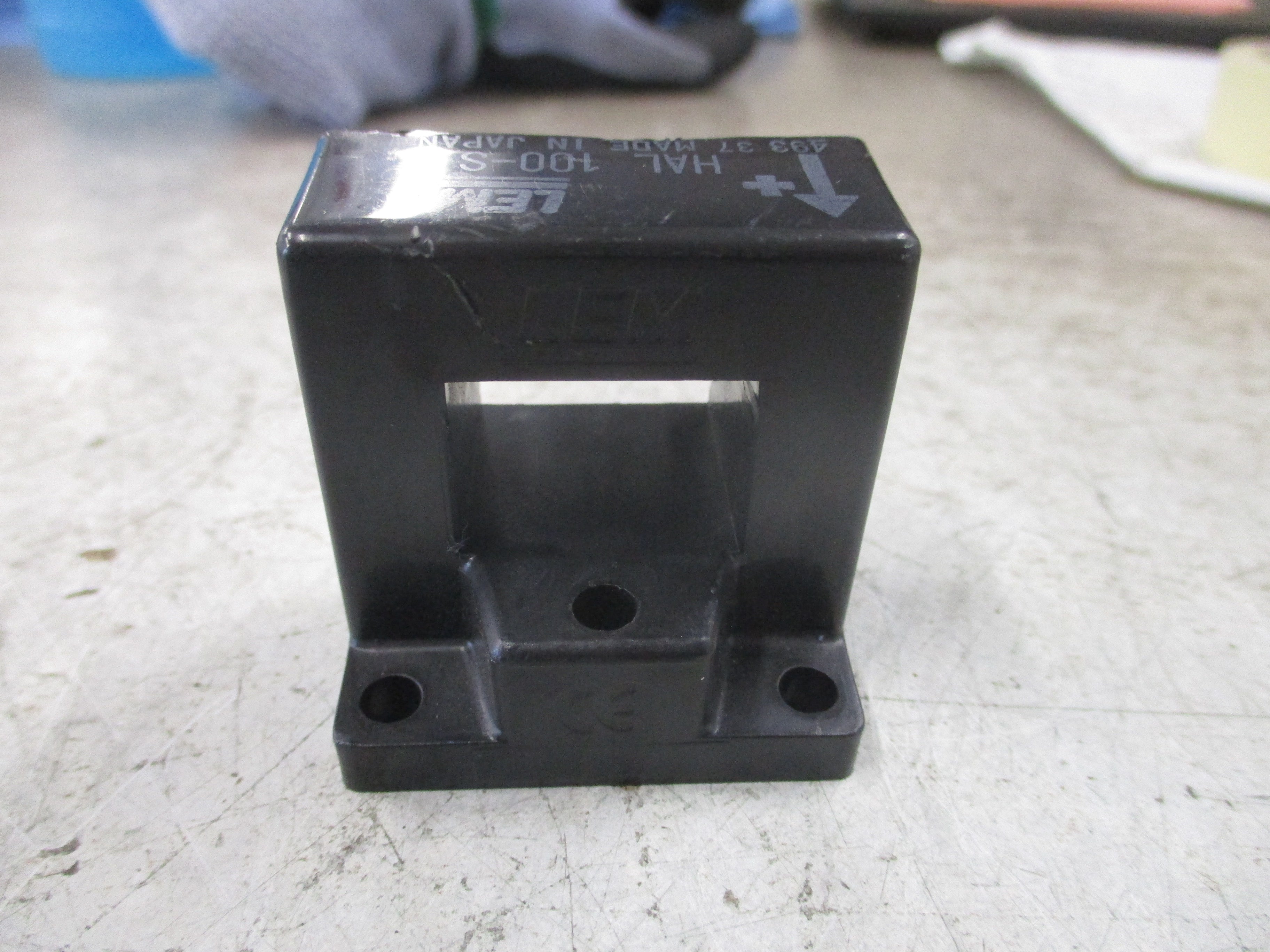 LEM Current Sensor HAL 100-S Used