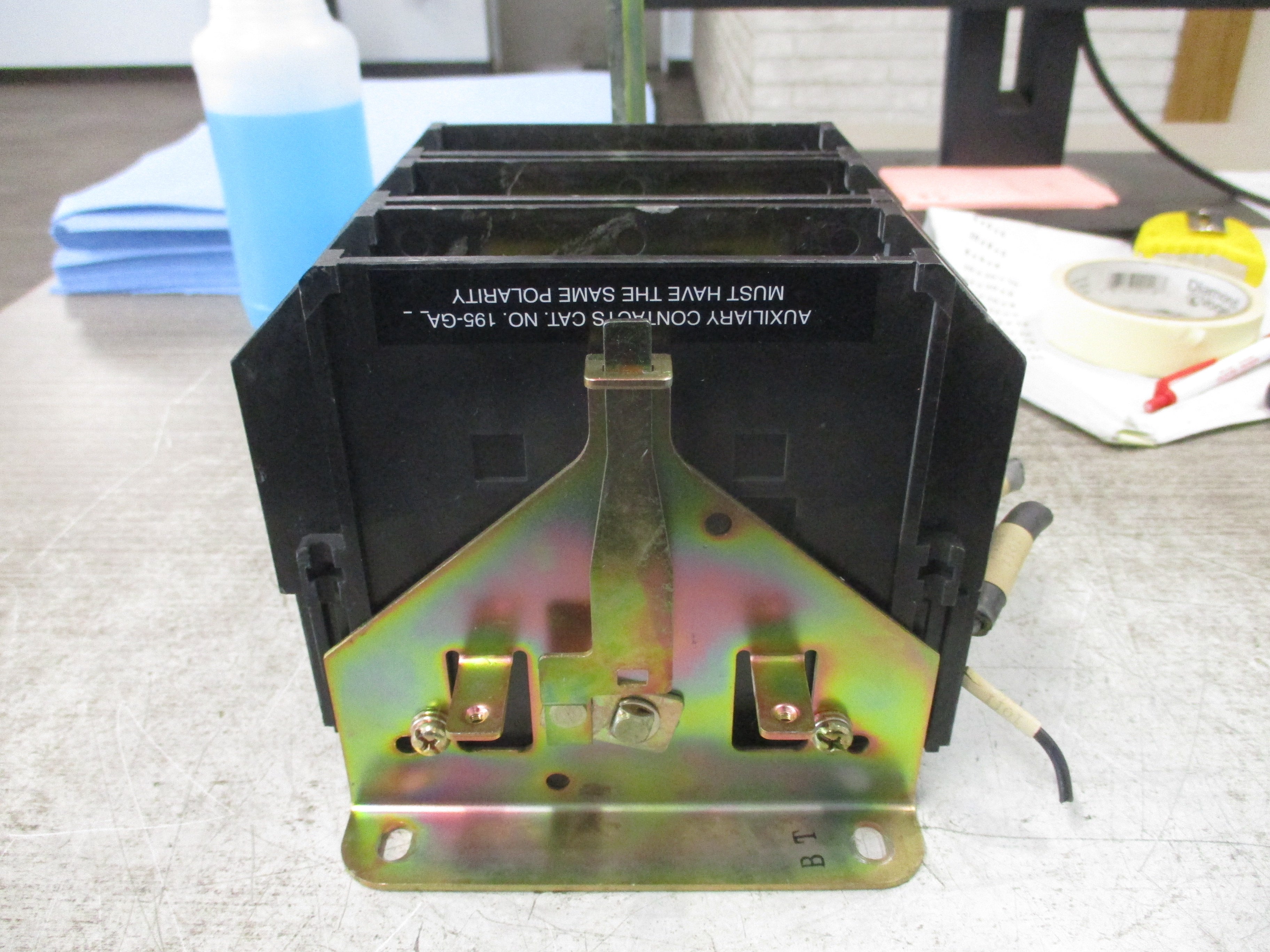 Allen-Bradley Fusible Disconnect Switch 194R-NJ100P3 Ser. B 100A 600V 3Ph Used.