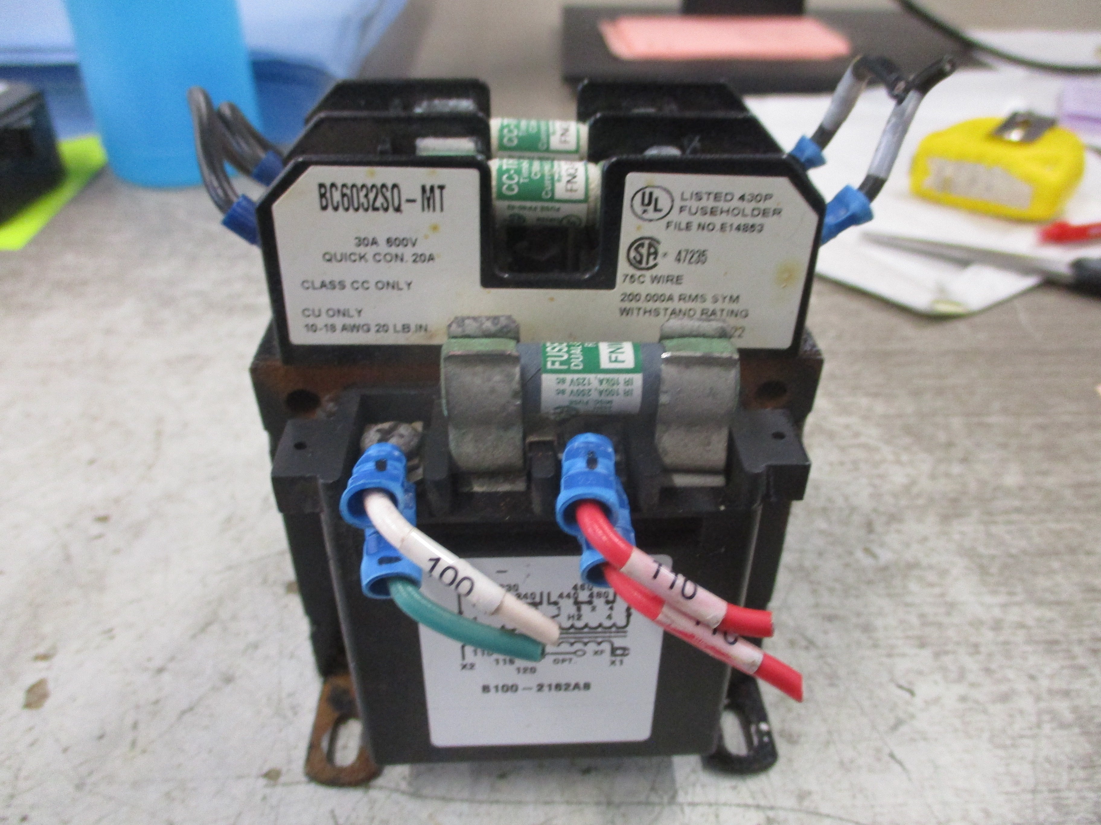 Cutler-Hammer Control Transformer C0100E2AFB 100VA Pri: 240/480V Sec: 120V