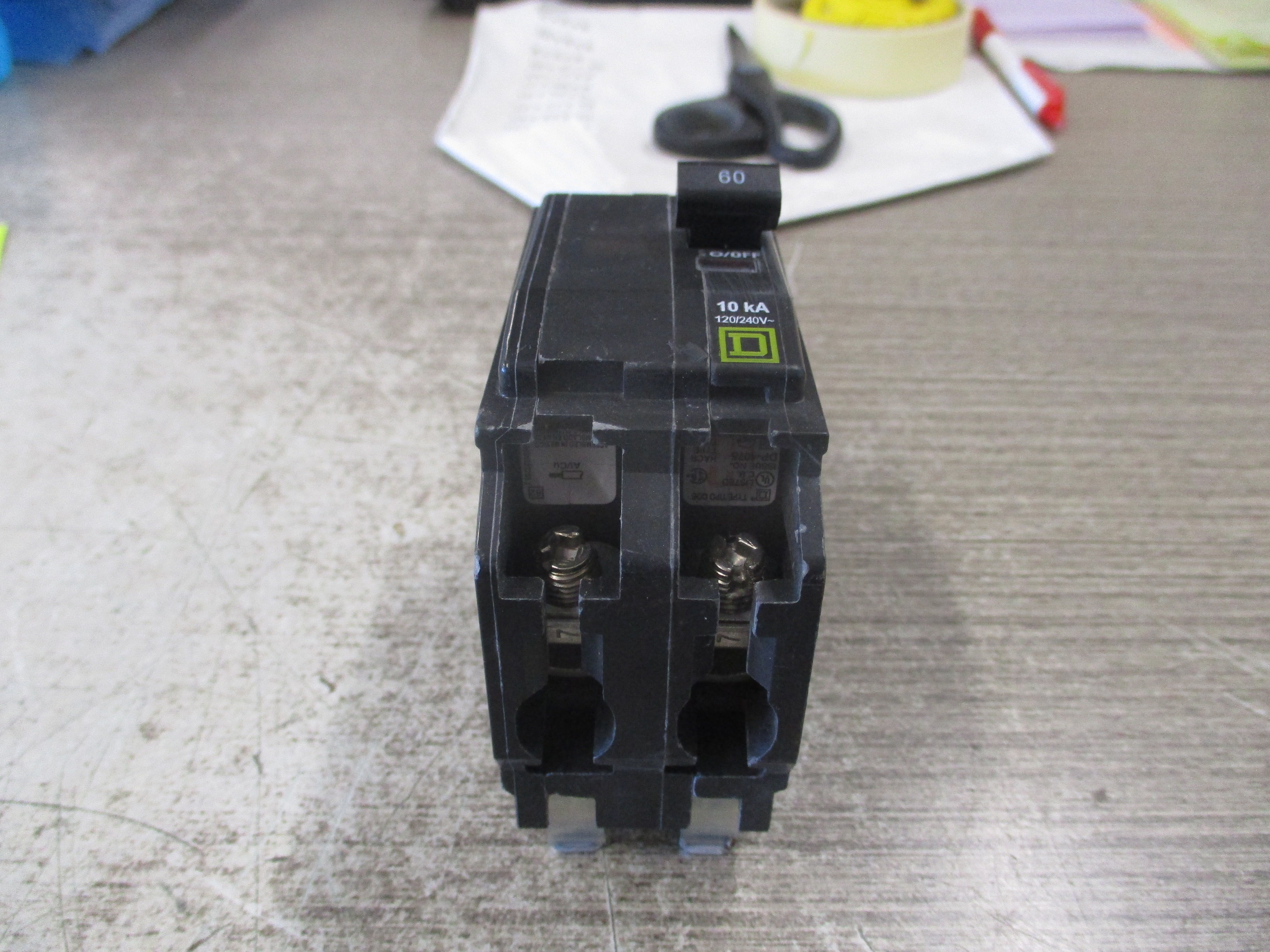 Square D Bolt-On Circuit Breaker QOB260 60A 240V 2P *No Screws* Used