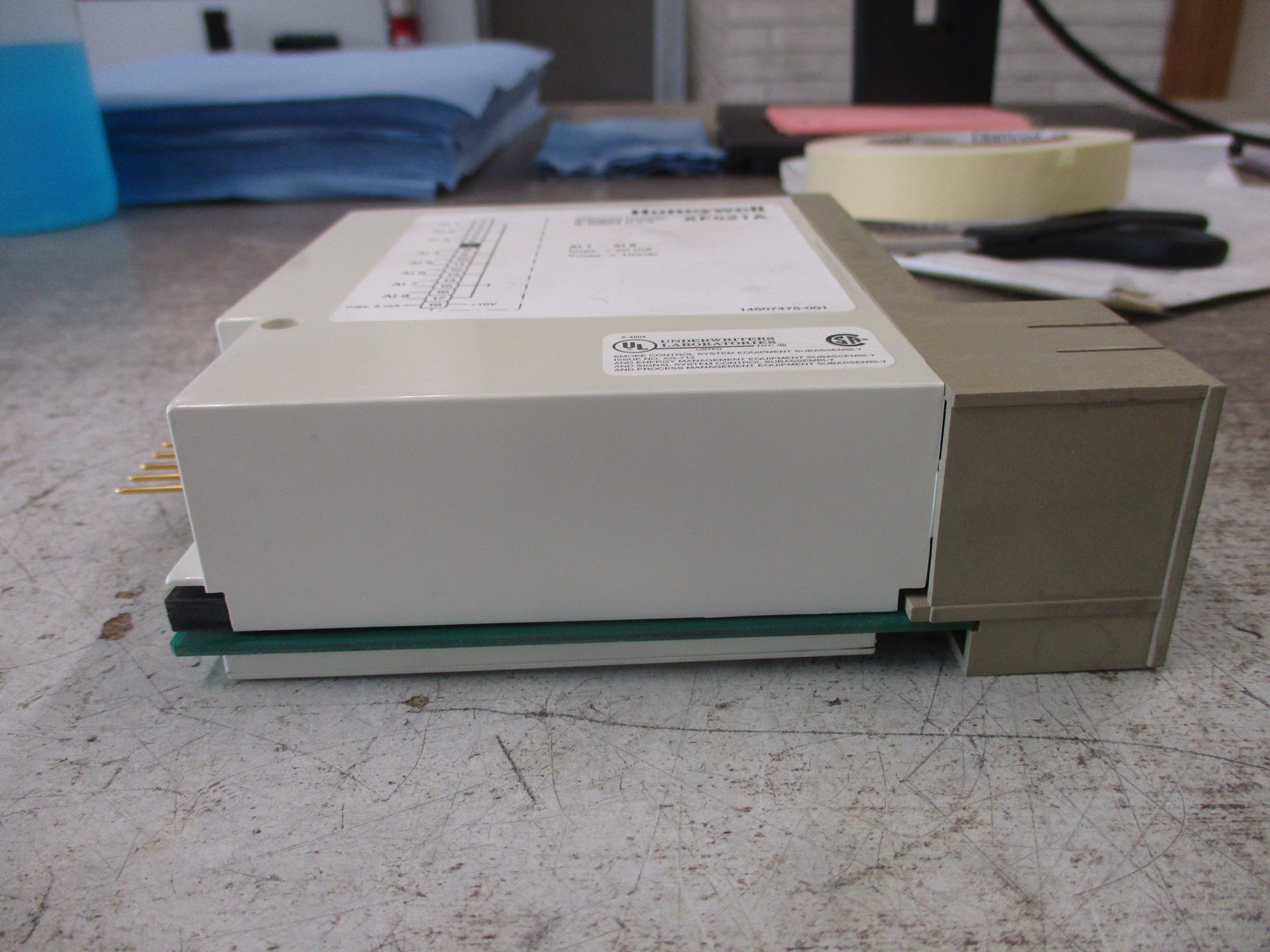 Honeywell Analog Input Module XF521A Used