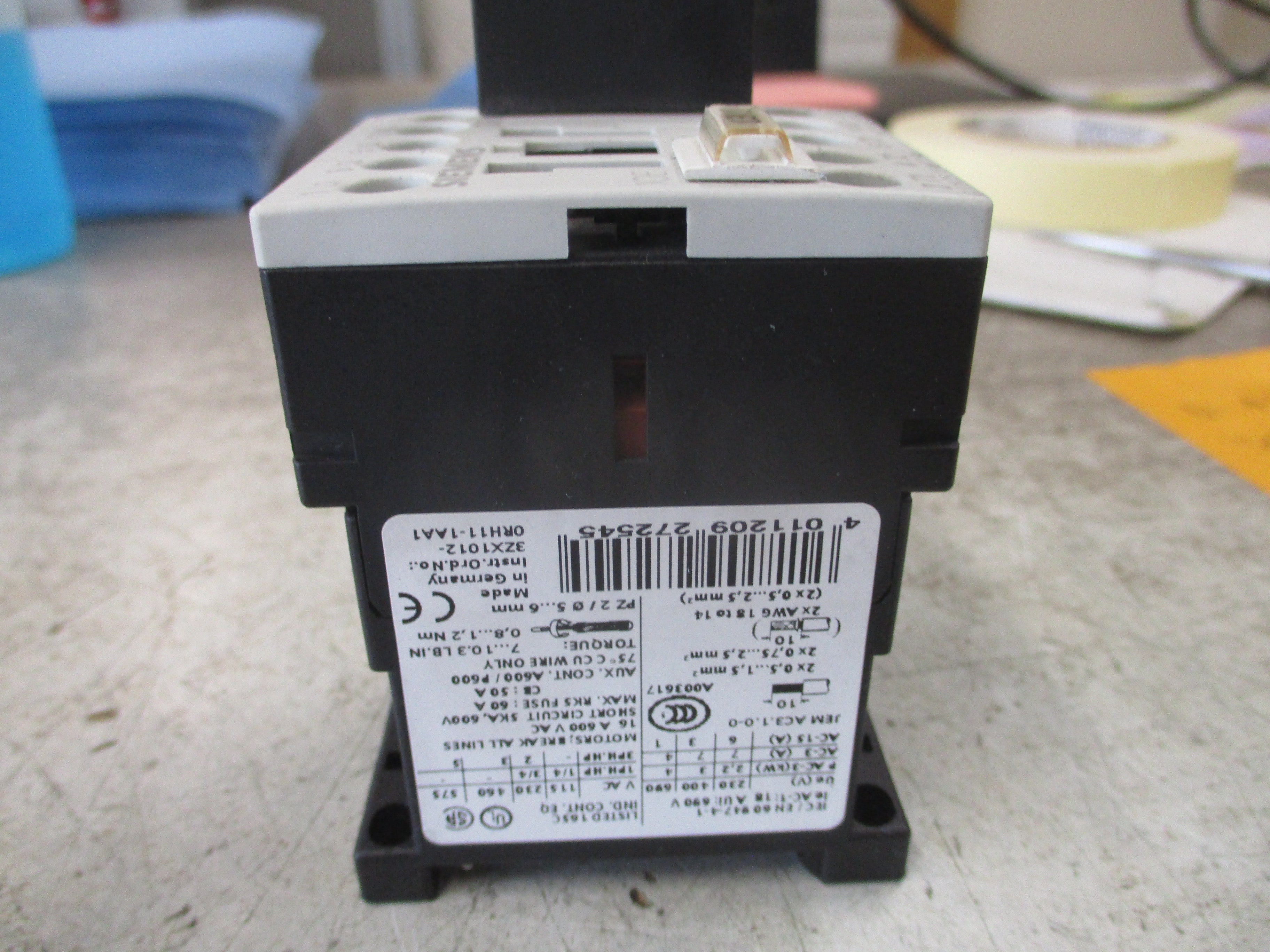 Siemens Sirius Contactor 3RT1015-1BB41 24VDC Coil 16A 600V W/Surge Suppressor