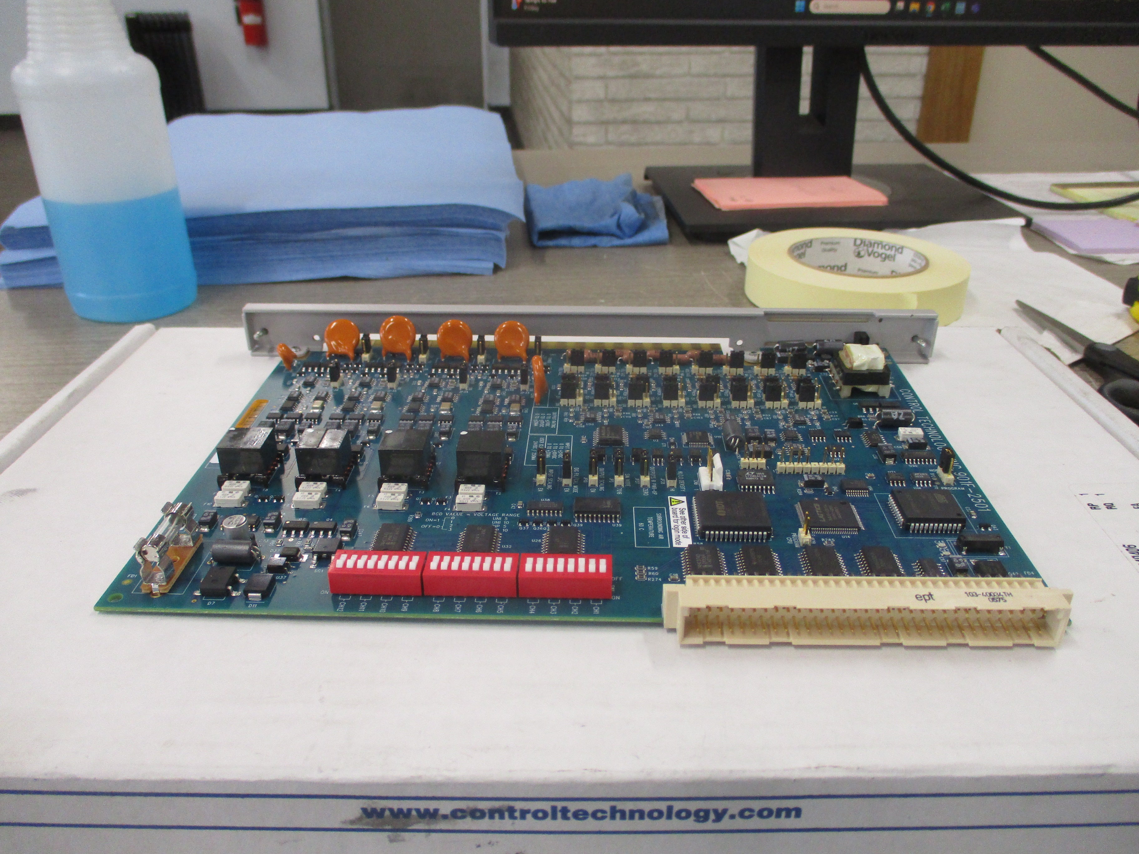 CTi Analog I/O Module 2501 Rev. 014 8in 4 Out New Surplus