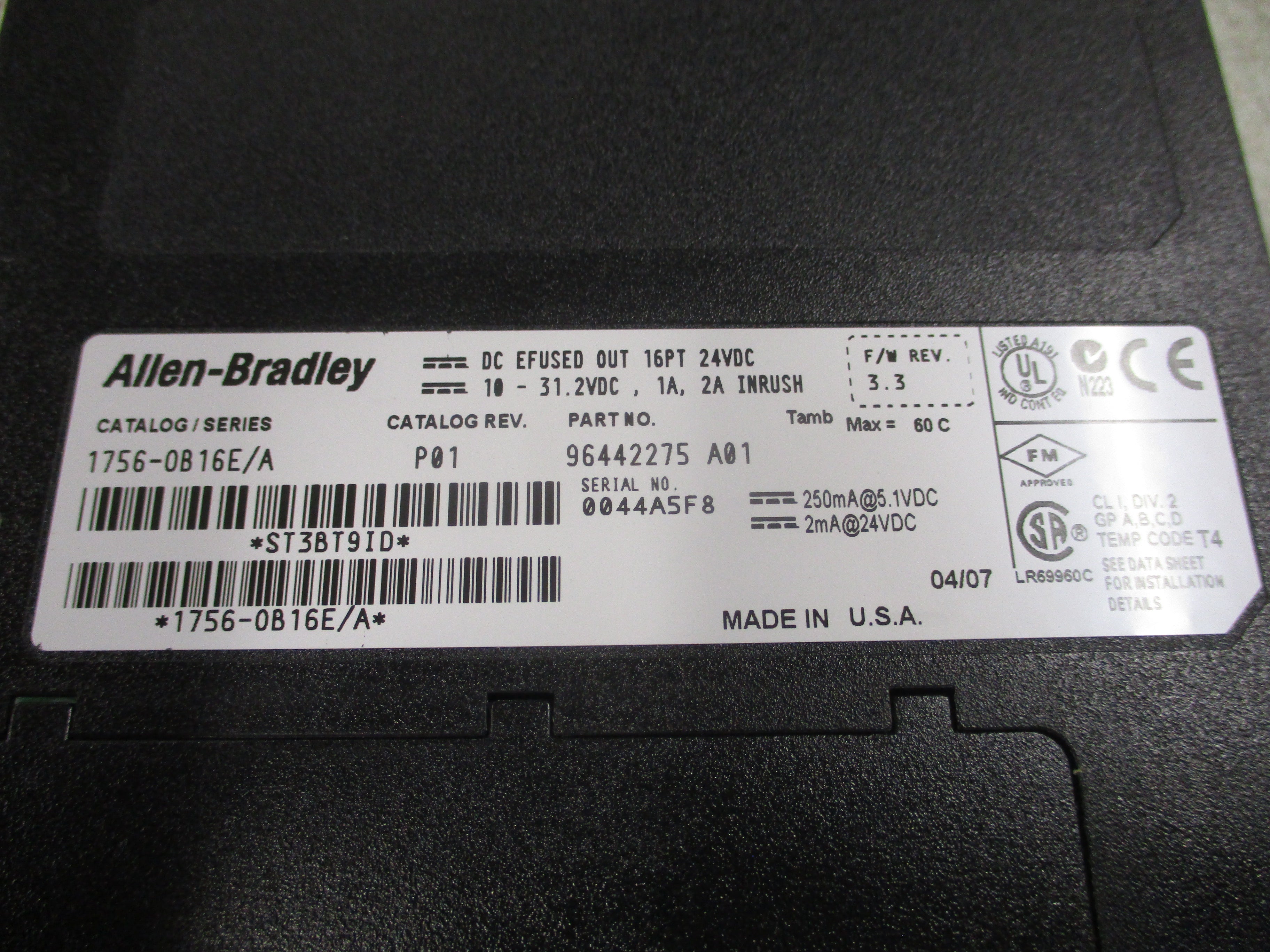 Allen-Bradley ControlLogix DC Efused Output Module 1756-OB16E Ser. A Rev. P01