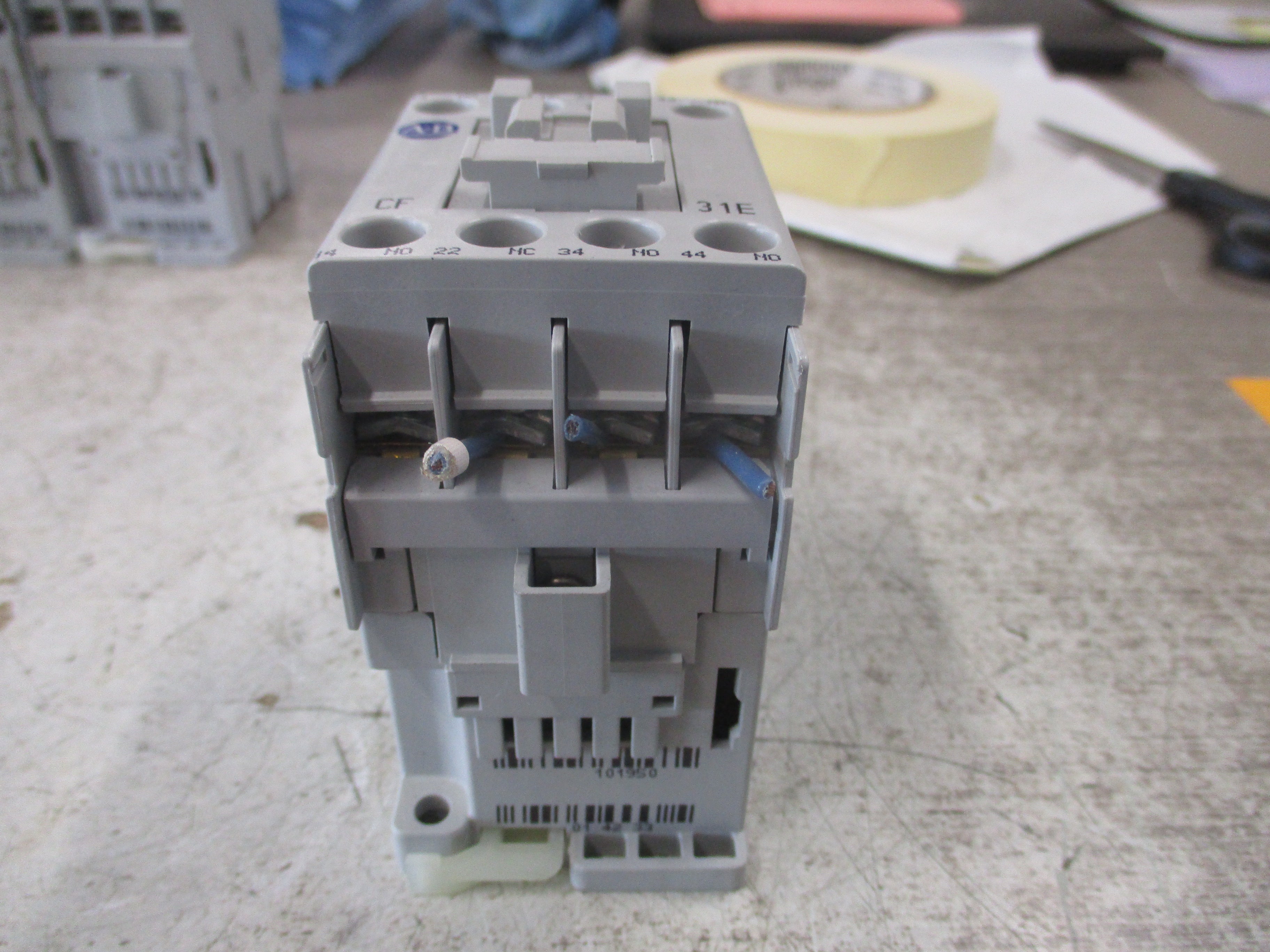 Allen-Bradley Contactor 700-CF310* 120V Coil 25A 600V Used