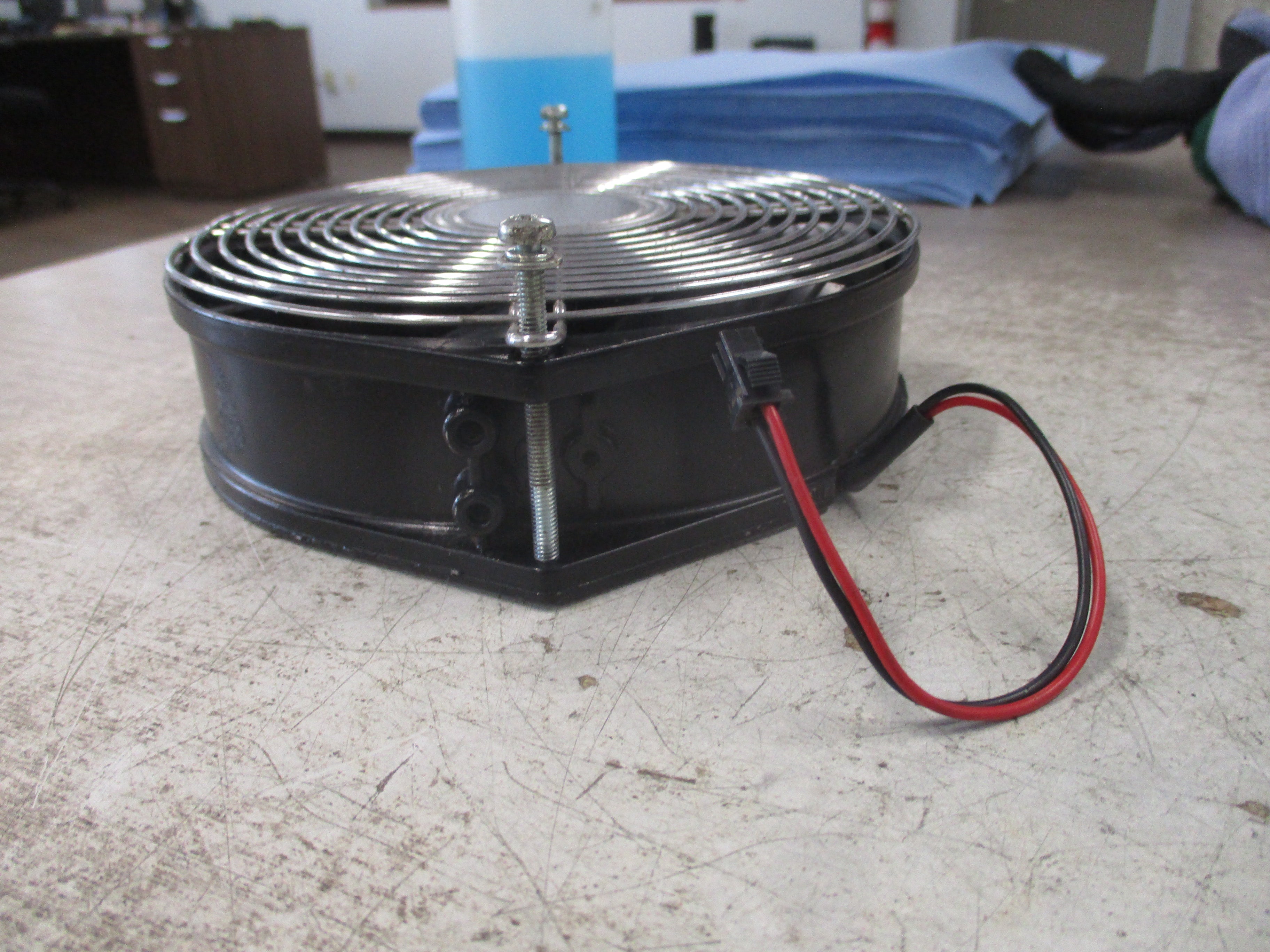 Papst Axial Fan 7114 NHR 24VDC 790mA 19W Used