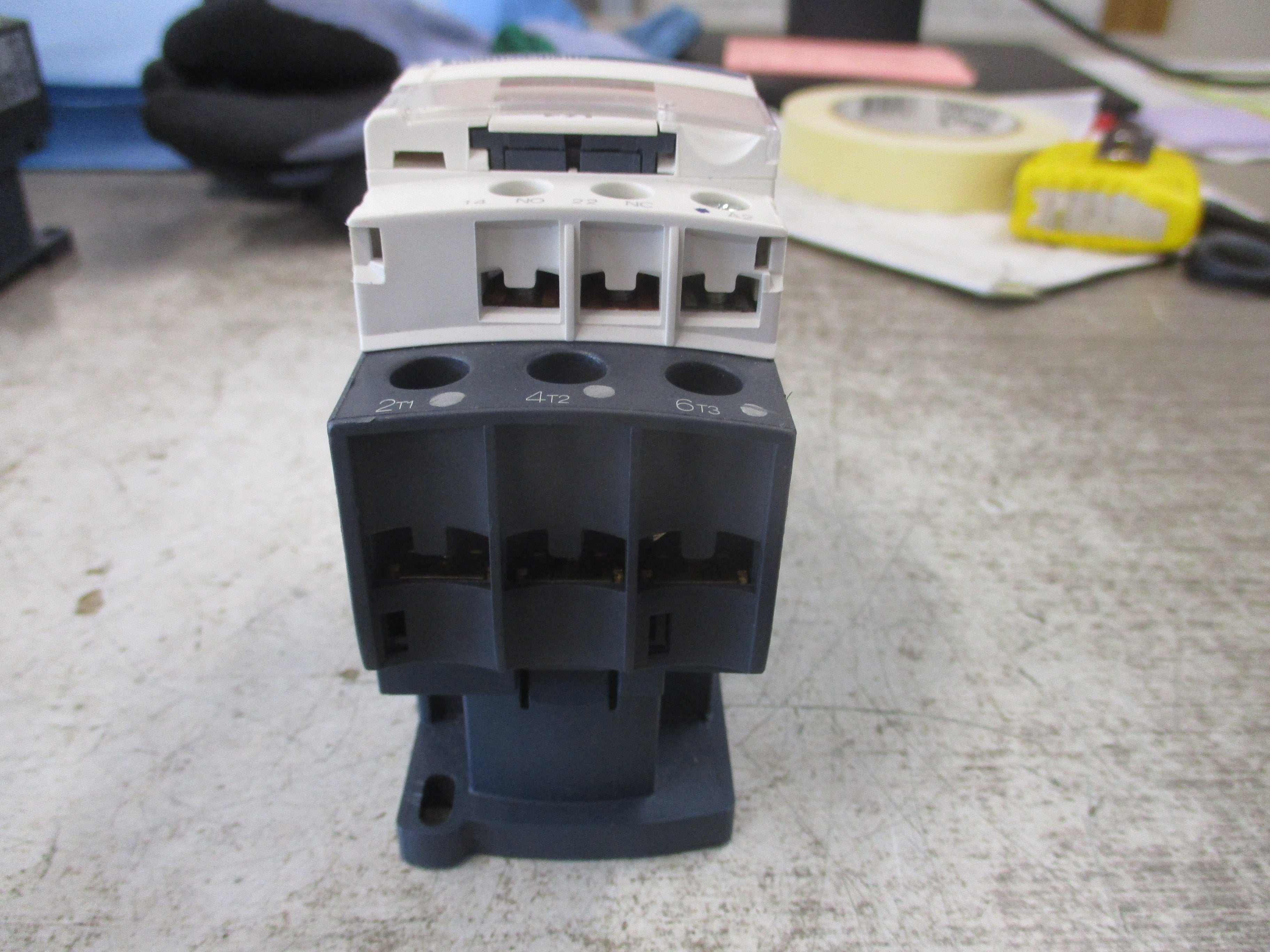 Telemecanique Contactor LC1D25 120V Coil 40A 600V Used