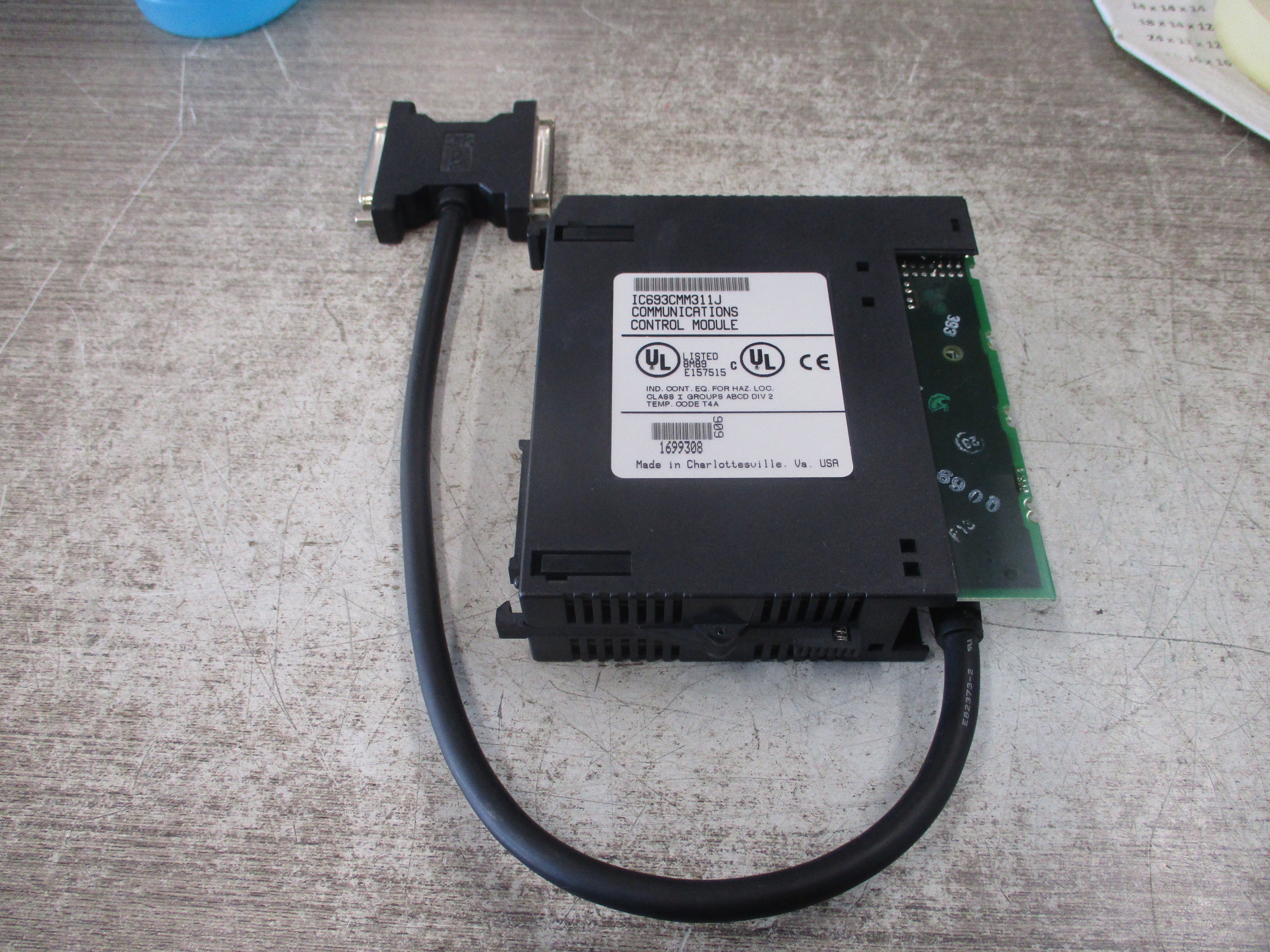 GE Fanuc Communications Control Module IC693CMM311J W/Cable *No Cover* Used