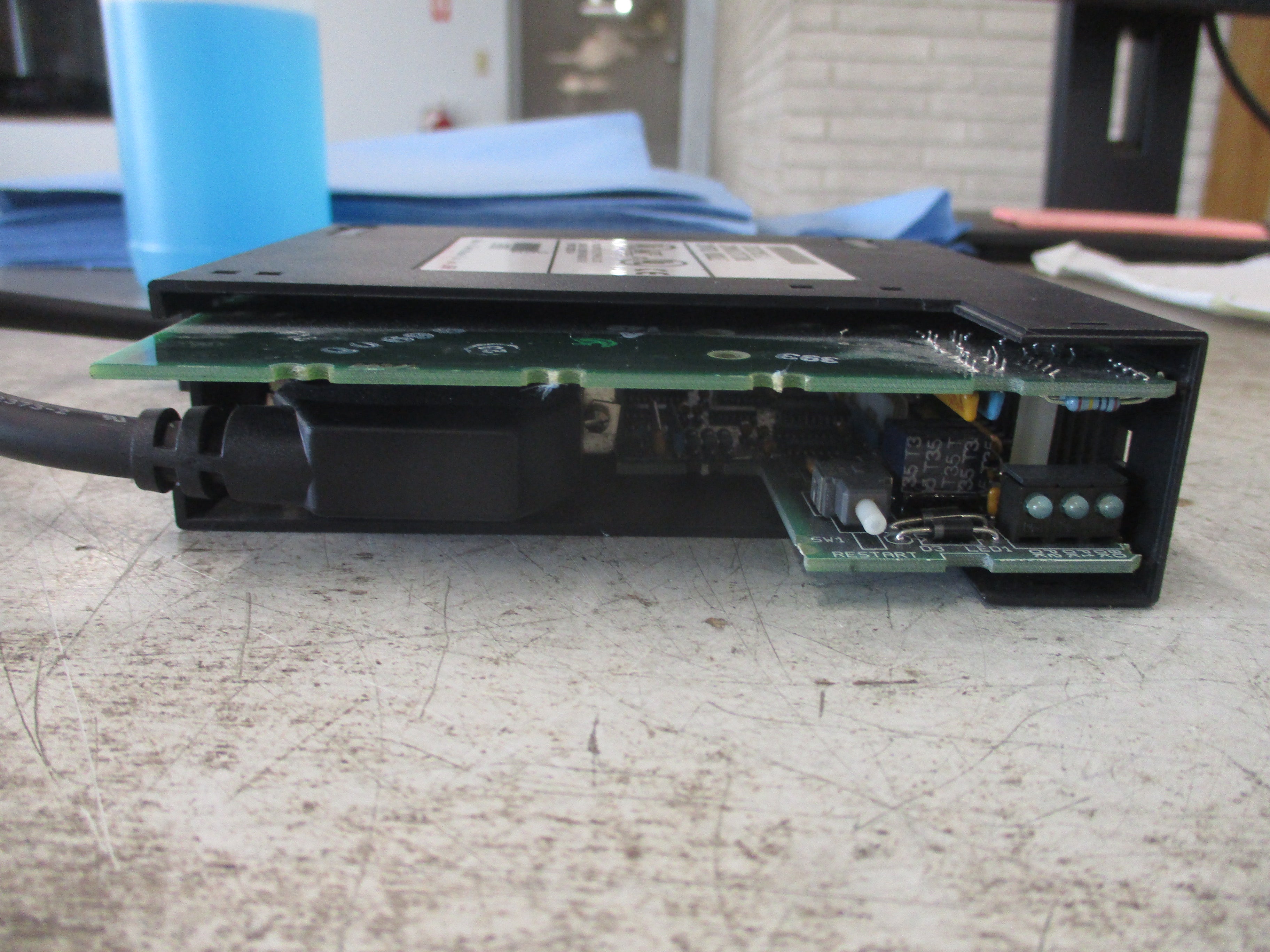 GE Fanuc Communications Control Module IC693CMM311J W/Cable *No Cover* Used