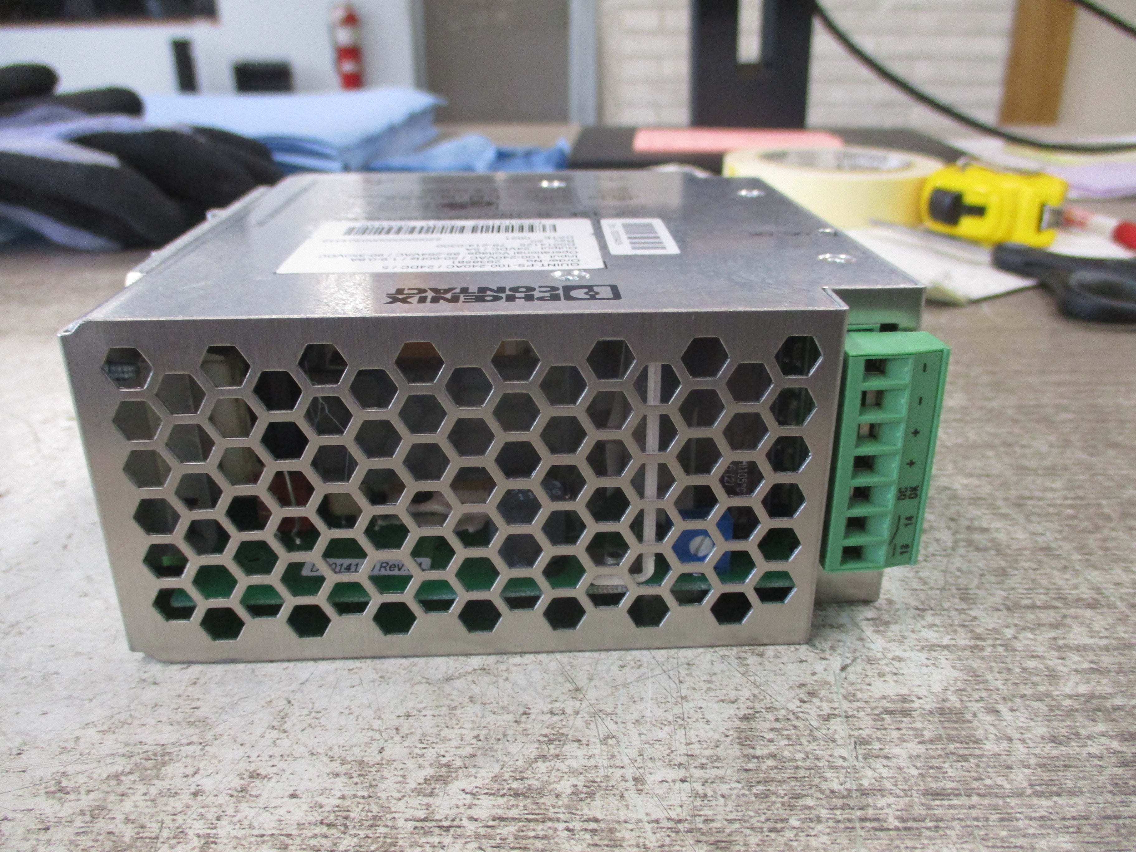 Phoenix Contact Power Supply 2938581 QUINT-PS-100-240AC/24DC/5