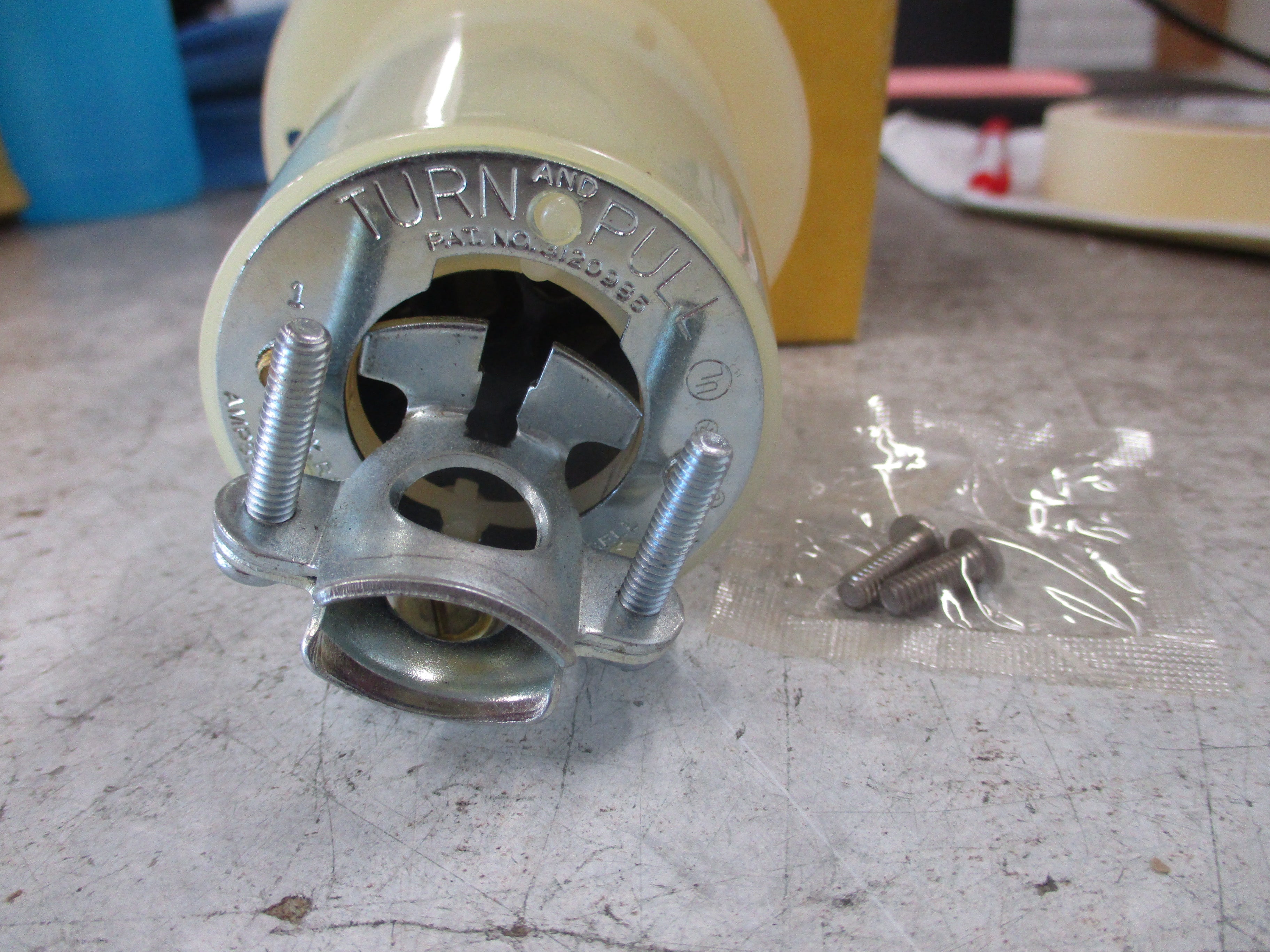 Hubbell Inlet 45785-CL 30A New Surplus