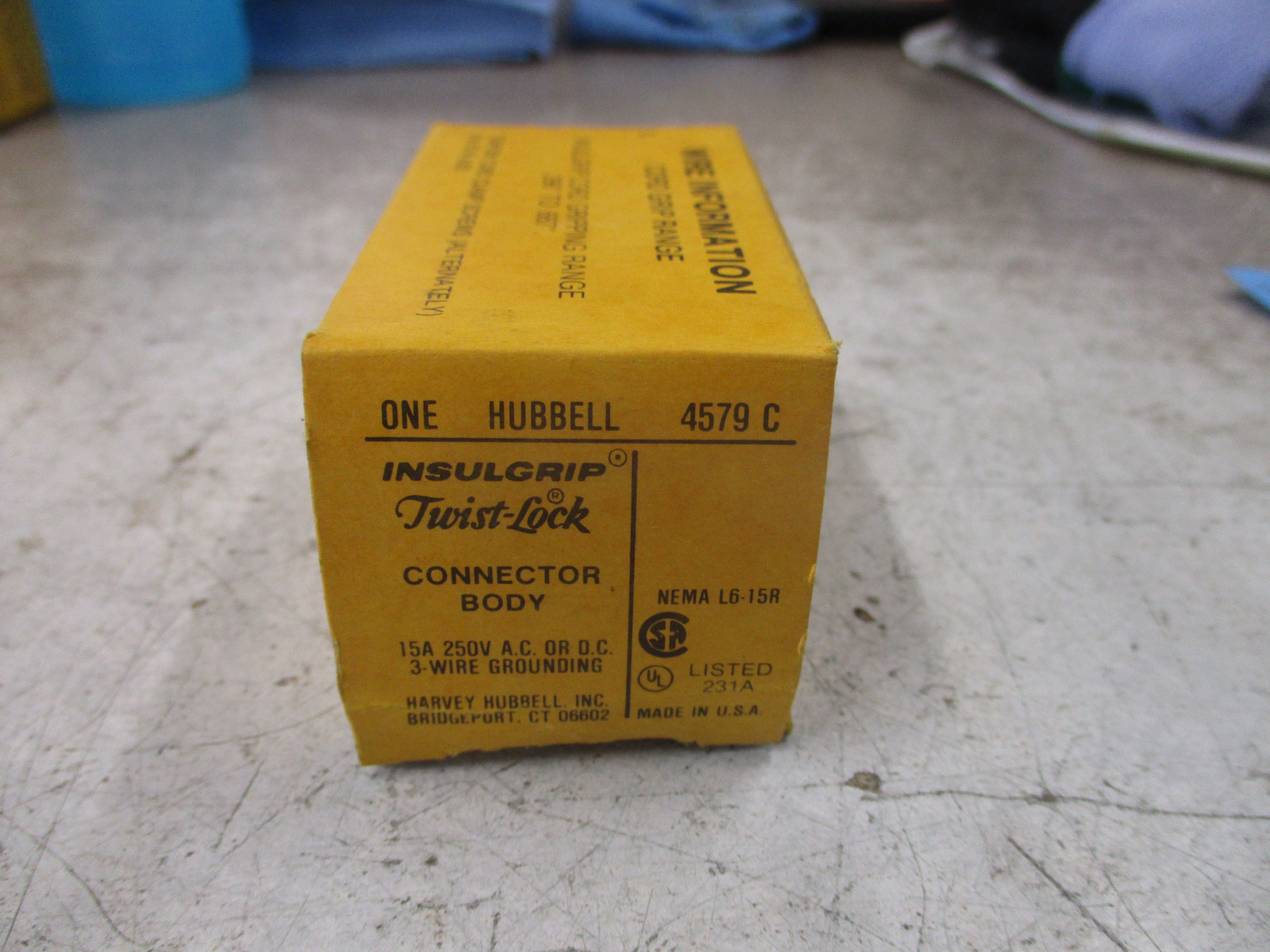 Hubbell Twist-Lock Connector 4579 C 15A 250V 3W Nema L6-15R New Surplus