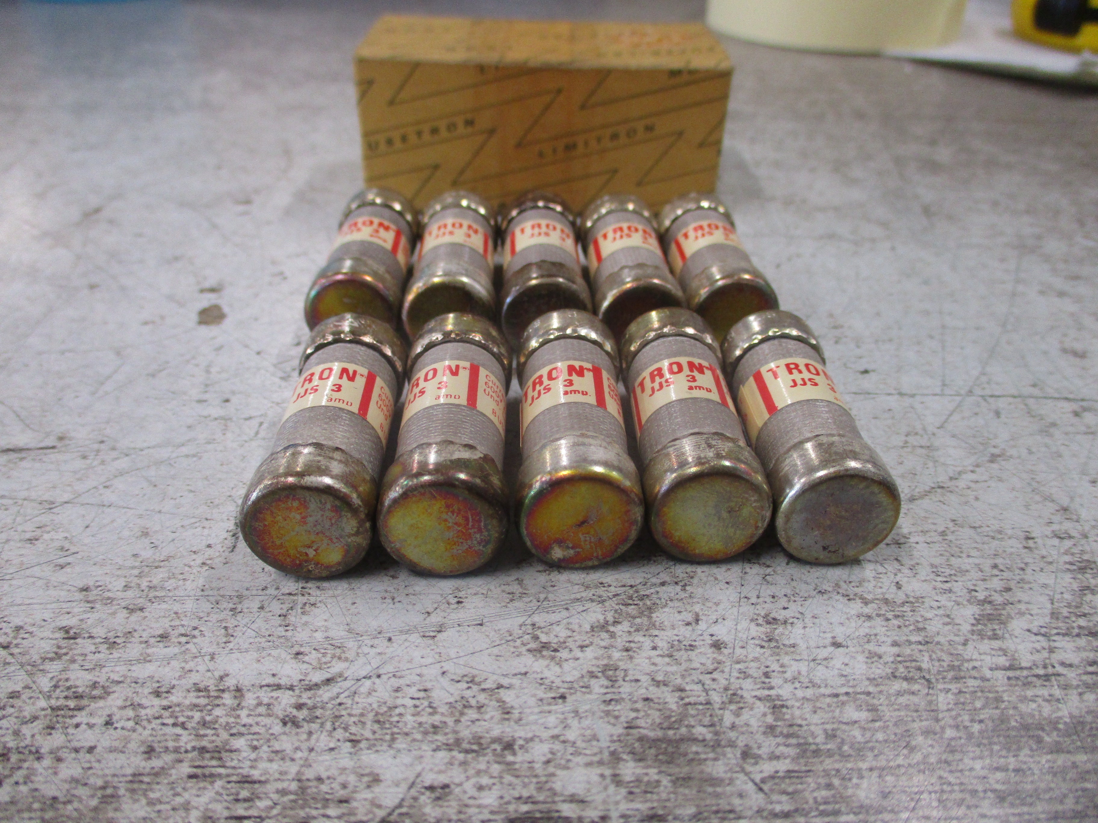 Bussmann Tron Fuse JJS 3 600V 3A *Box of 10* New Surplus