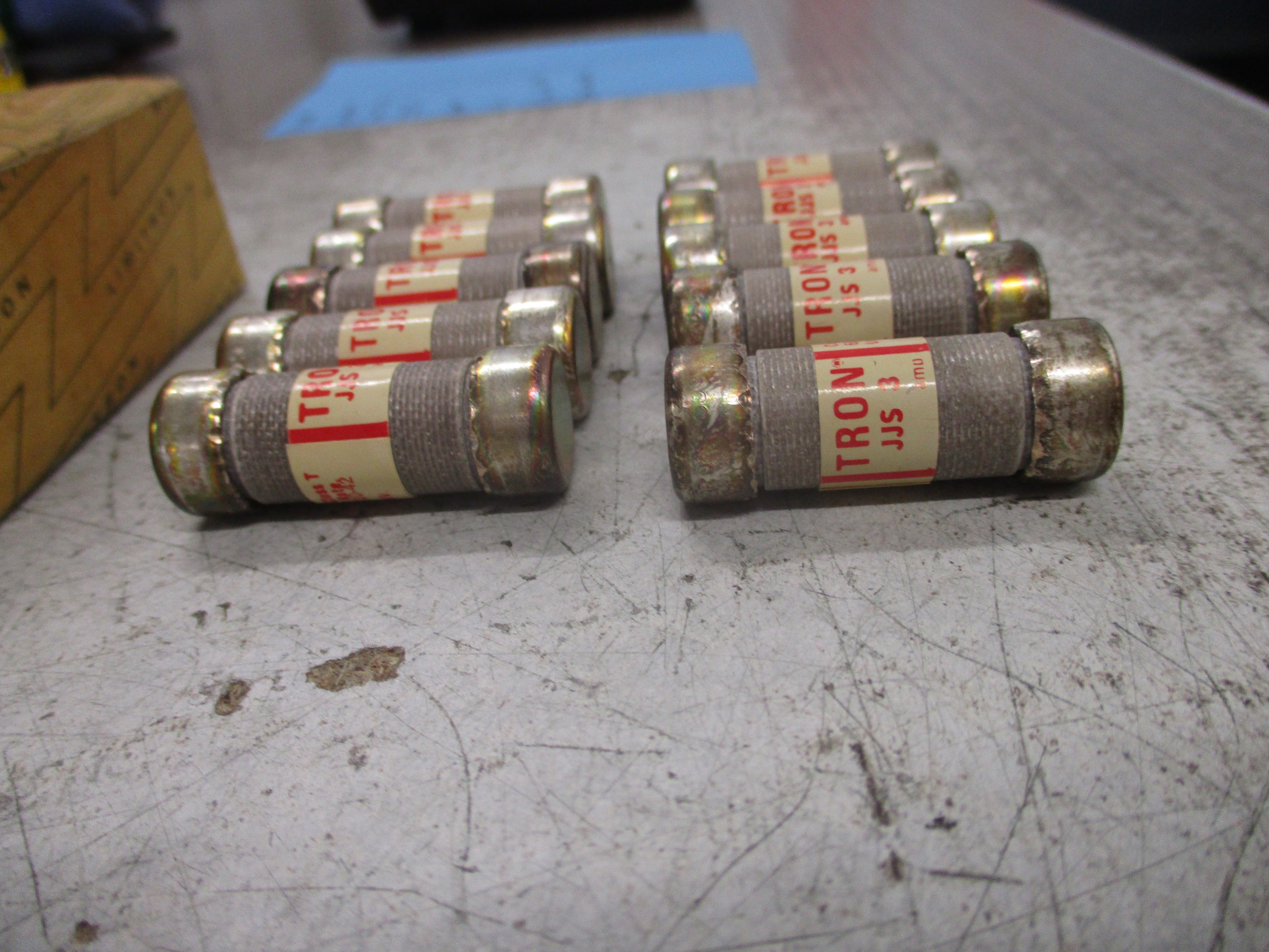 Bussmann Tron Fuse JJS 3 600V 3A *Box of 10* New Surplus