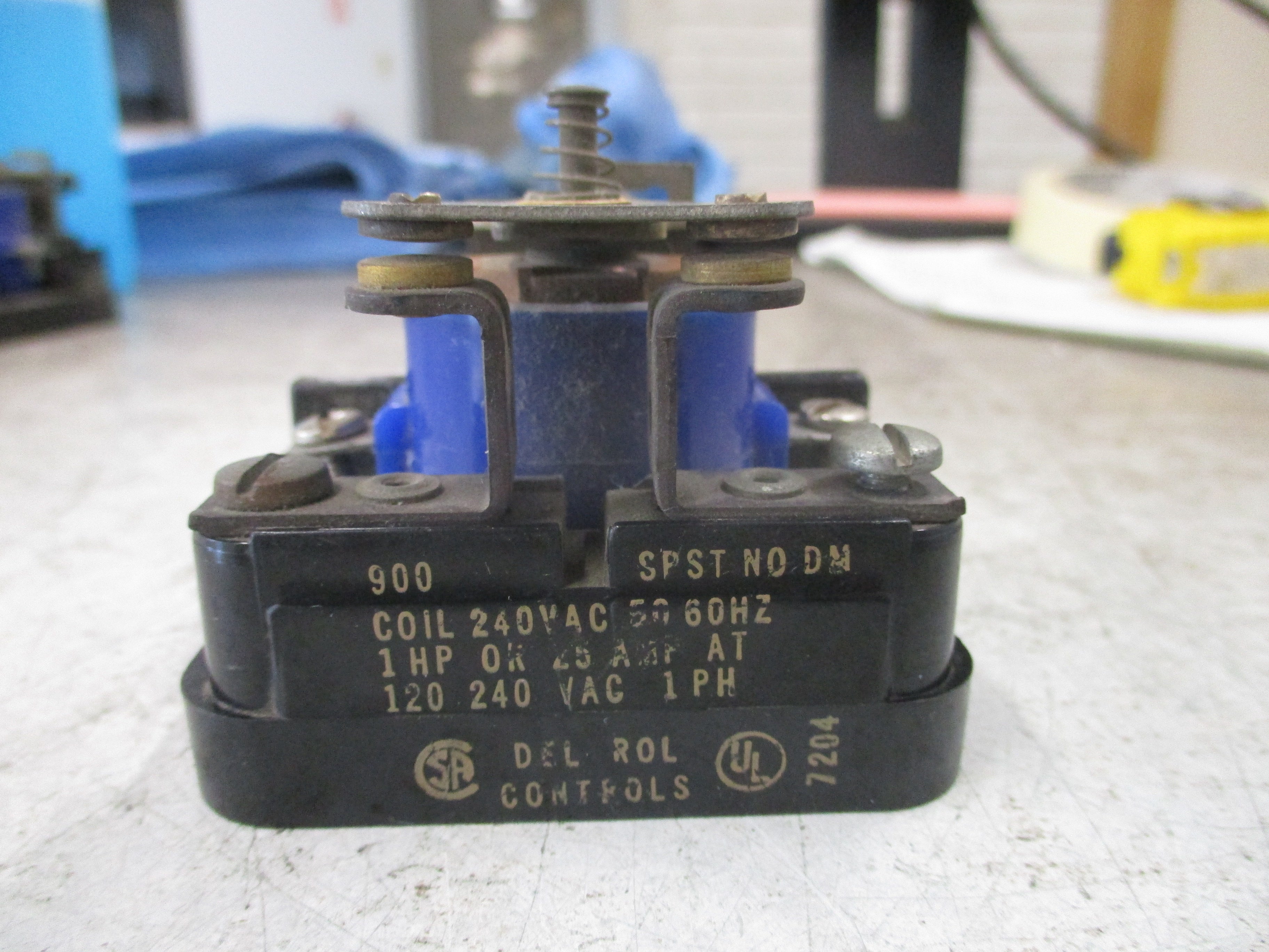 Deltrol Power Relay 900 SPST NO DM 240V Coil 25A 120/240V 1Ph Used