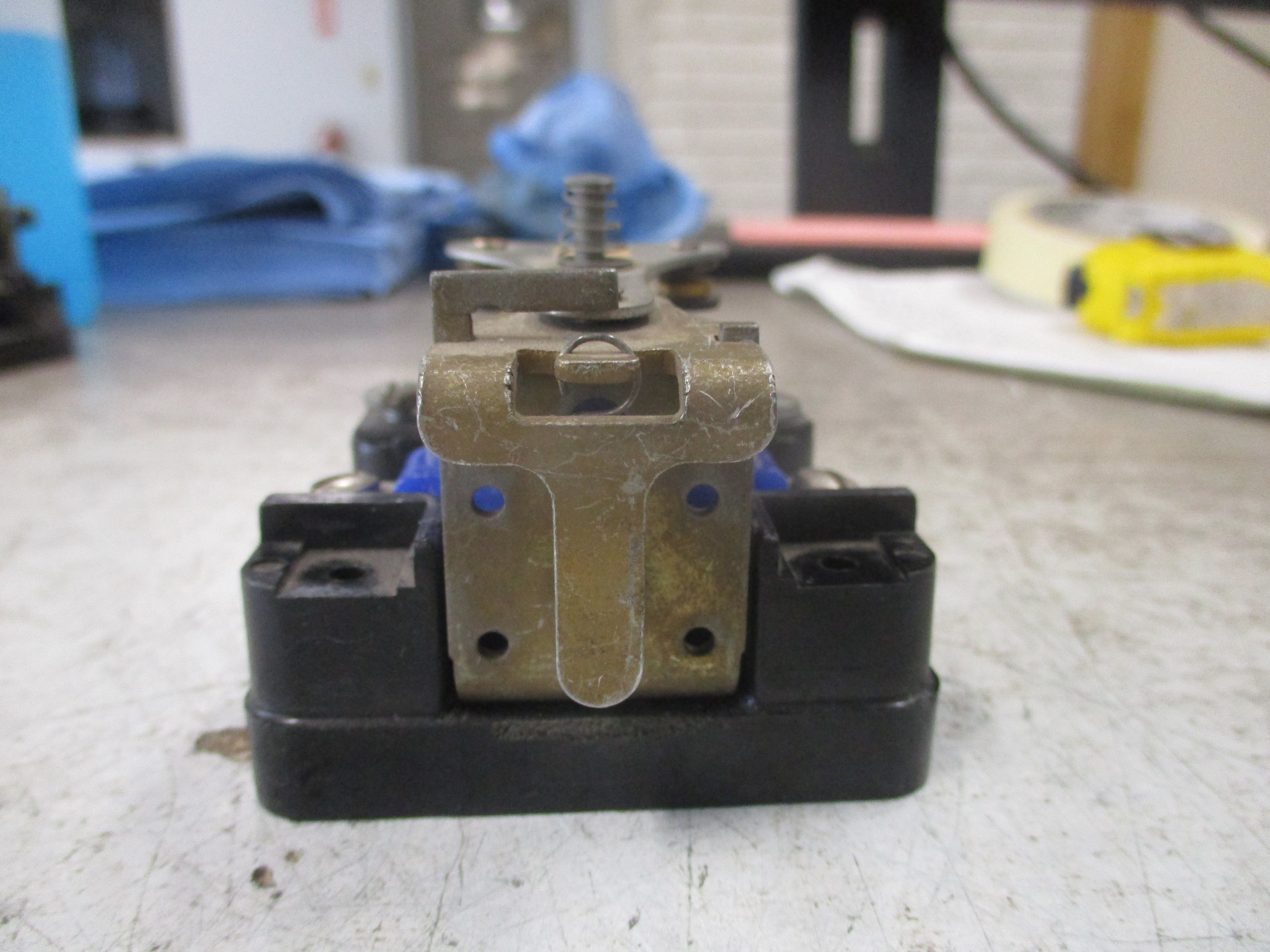 Deltrol Power Relay 900 SPST NO DM 240V Coil 25A 120/240V 1Ph Used