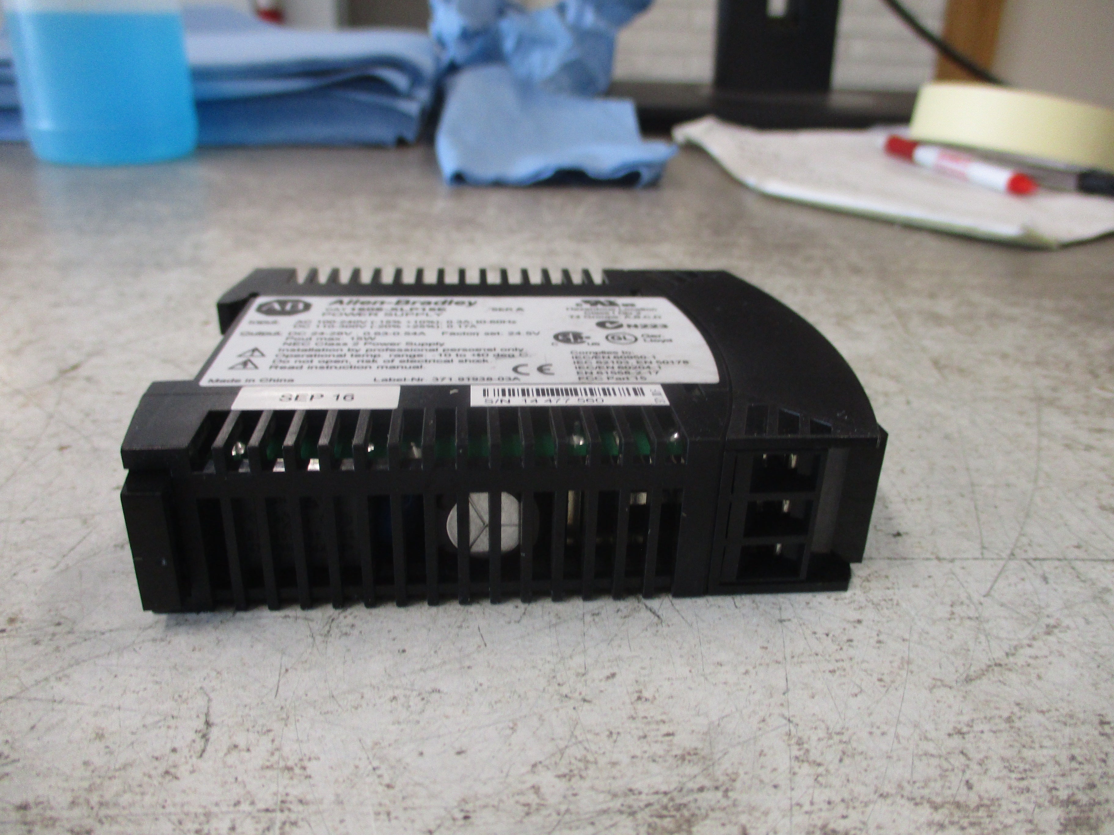 Allen-Bradley Power Supply 1606-XLP15E Ser. A 15W Input: 100-240V 0.3A 56-60Hz