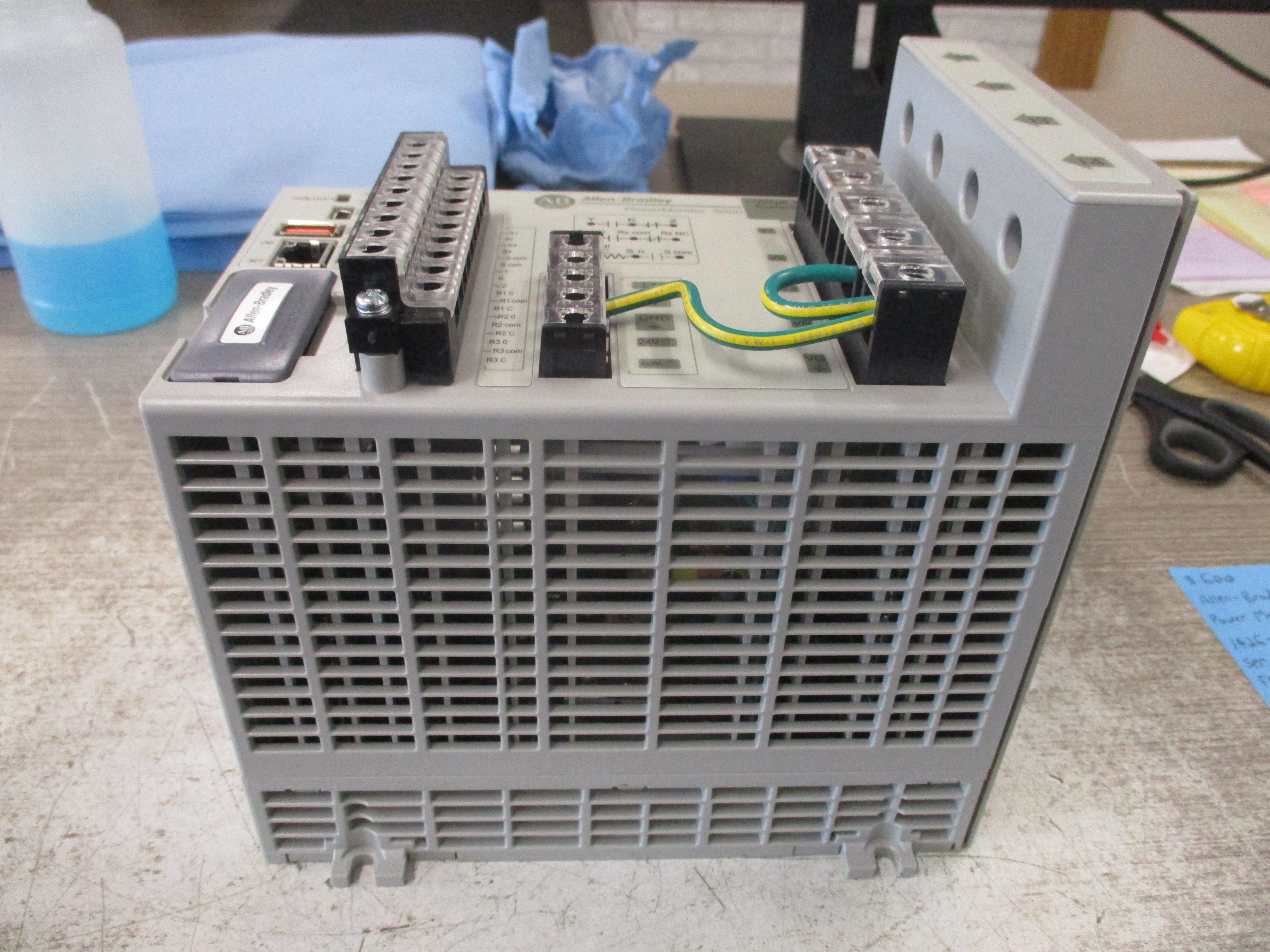 Allen-Bradley Power Monitor 5000 Basic Module 1426-M5E Ser. B FRN 4.10 Used