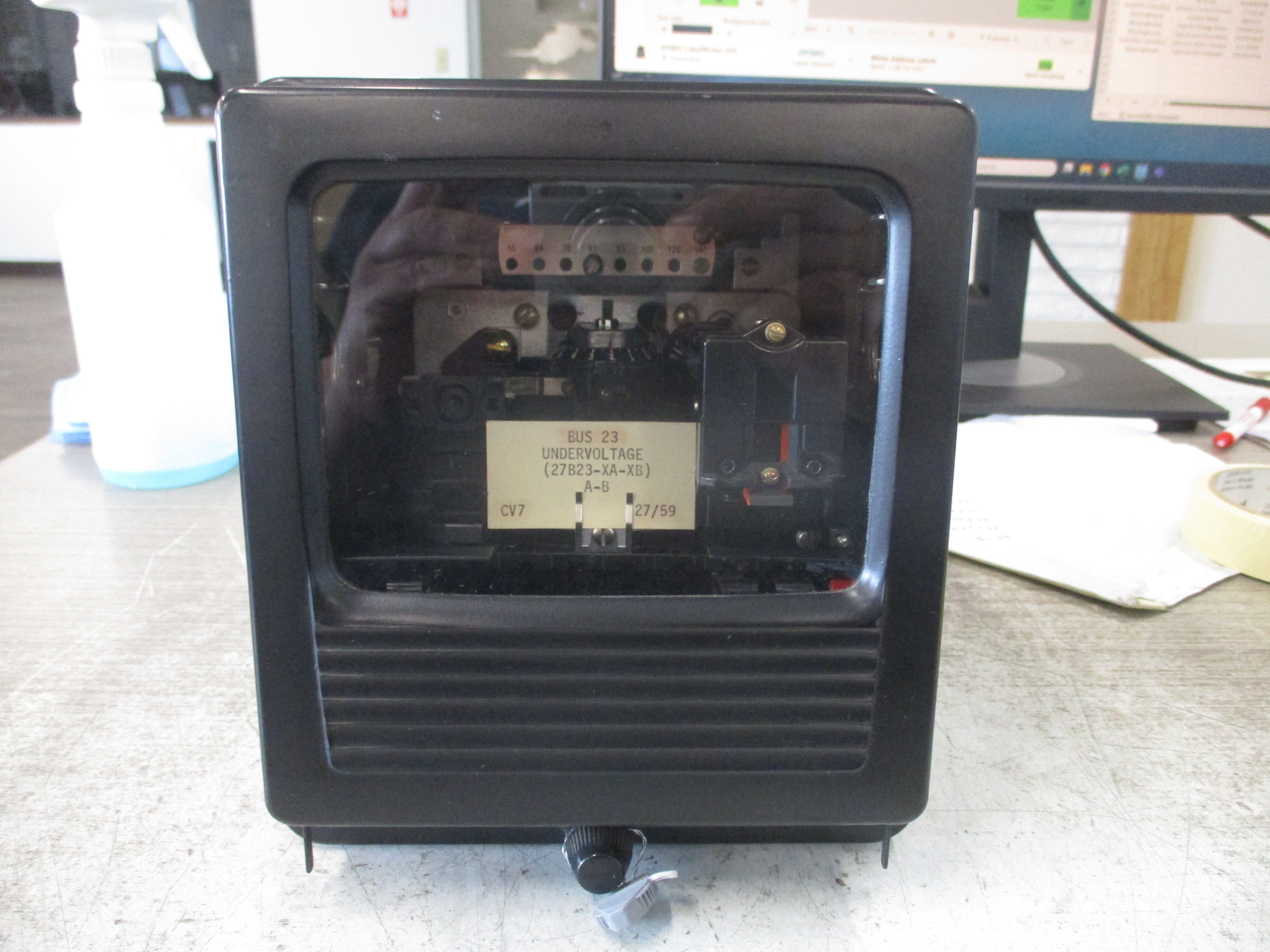 Westinghouse CV-7 Undervoltage Relay 27B23-XA-XB Used